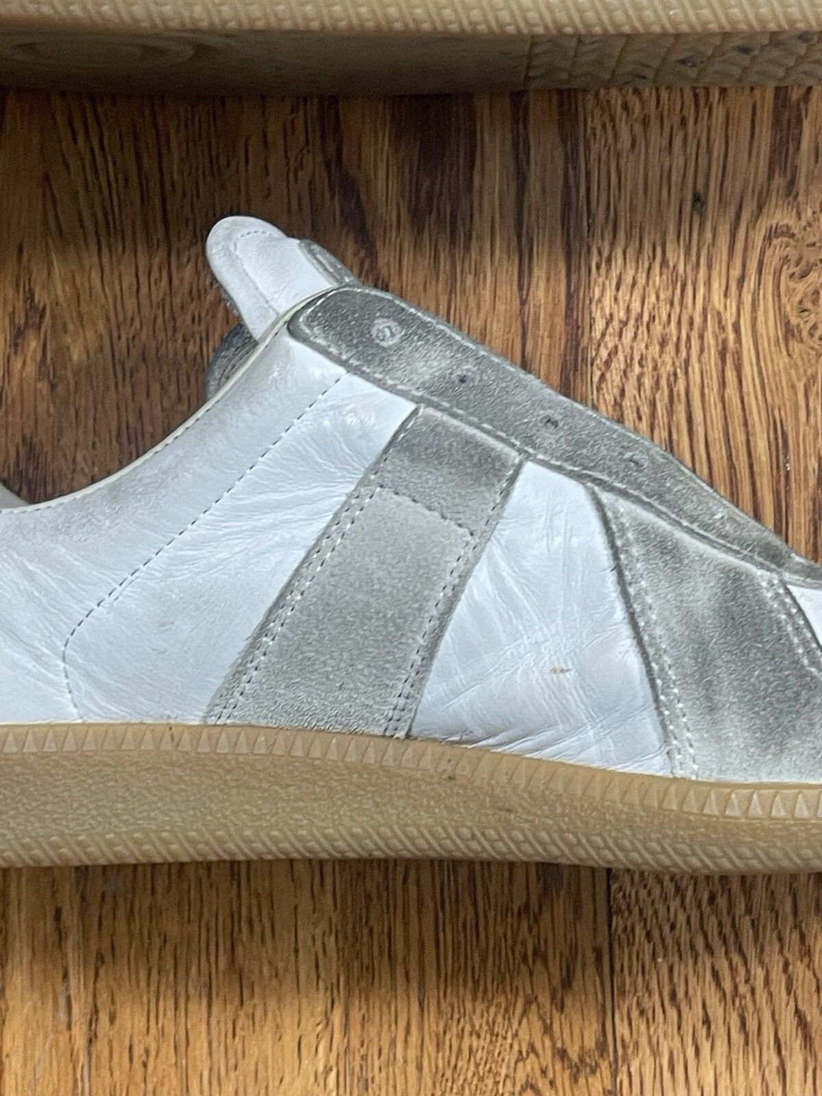 Maison Margiela Maison Margiela Replica White / Gum Women’s Size 40 Size US 10 / IT 40 - 12 Thumbnail