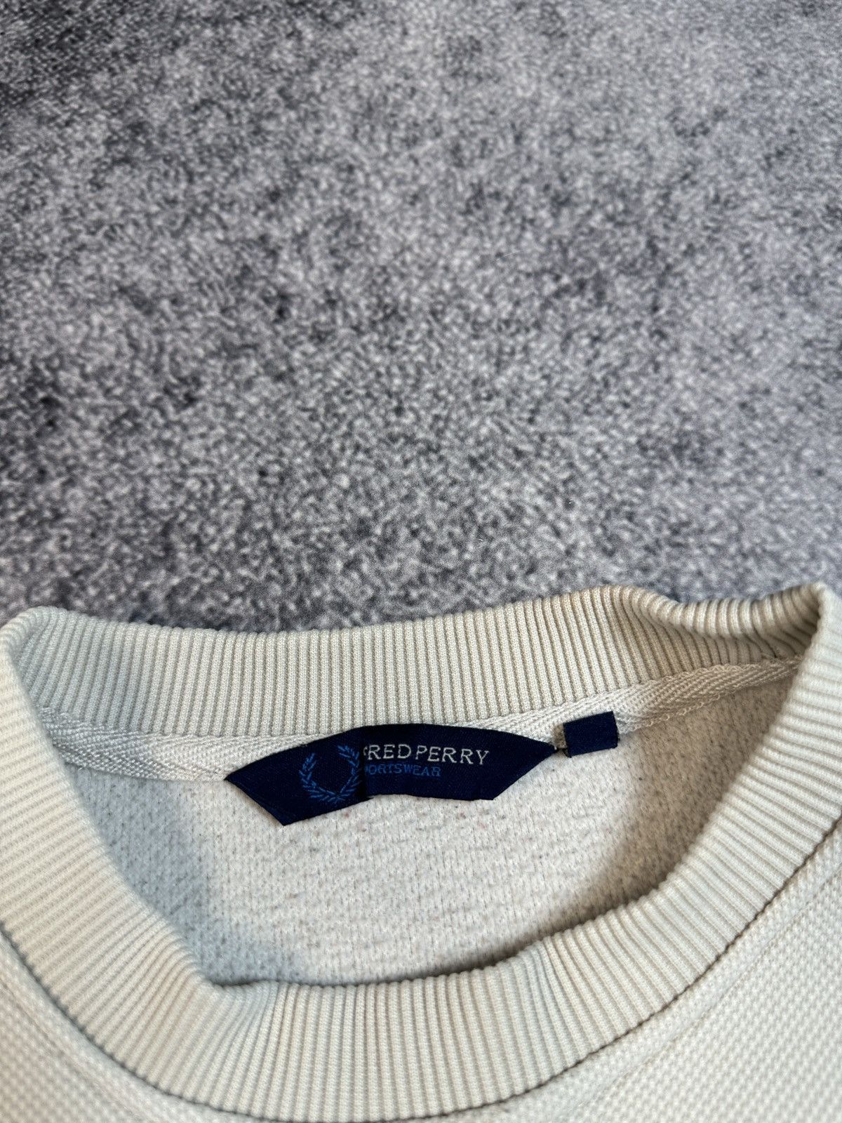 Fred Perry × Vintage Vintage Fred Perry Big Logo Sweatshirt Casual Streetwear M Size US M / EU 48-50 / 2 - 3 Thumbnail