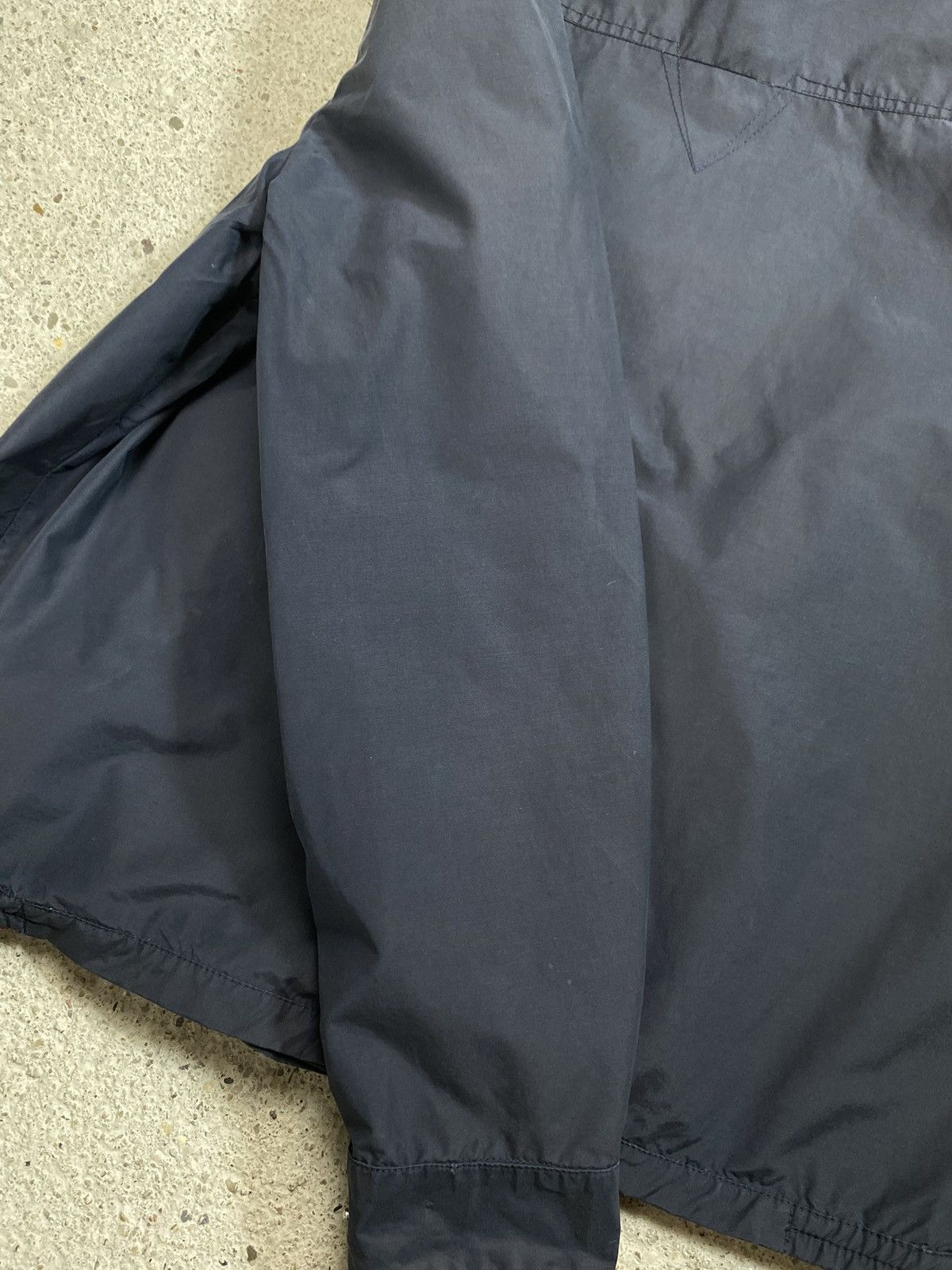 Versace Vintage versace sport windbreaker bomber jacket navy Size US L / EU 52-54 / 3 - 20 Thumbnail