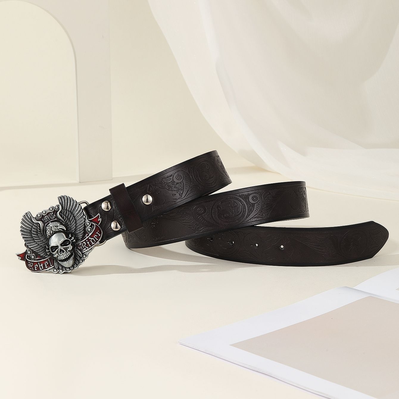 Designer Skull Design Vintage Belt Riveted Belts Menswear Accessories Size ONE SIZE - 3 Thumbnail