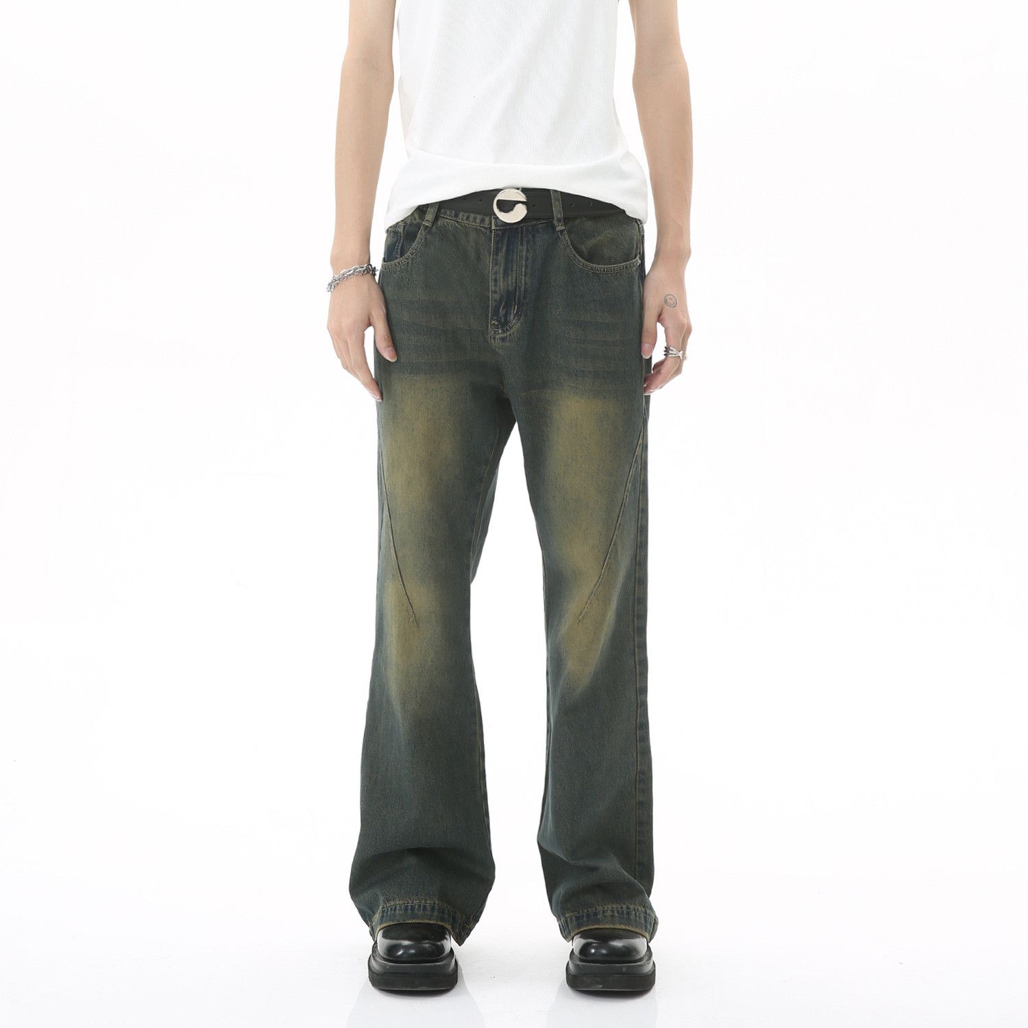 Designer × Japanese Brand Vintage distressed blue mid-rise loose bootcut jeans Size US 32 / EU 48 - 1 Thumbnail