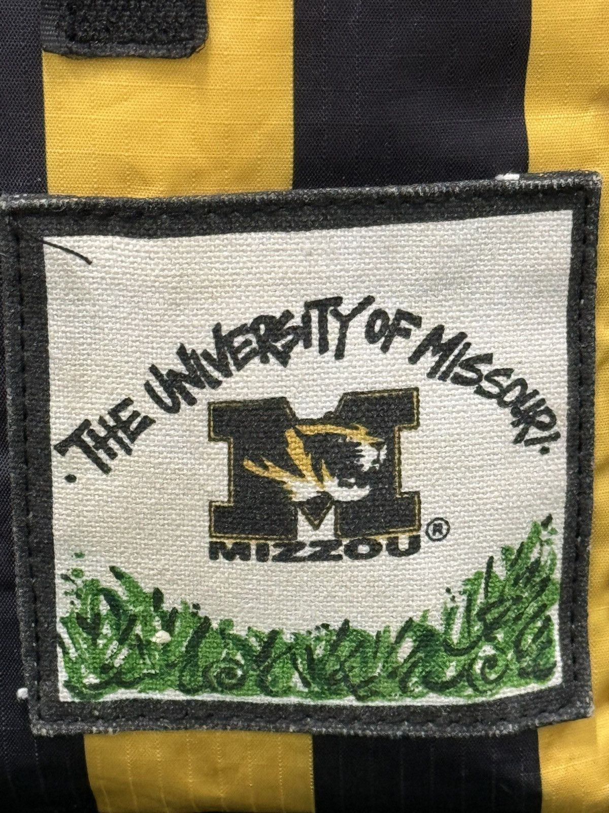 NCAA University Of Missouri Tigers Insulated Lunch Bag Size ONE SIZE - 2 Thumbnail