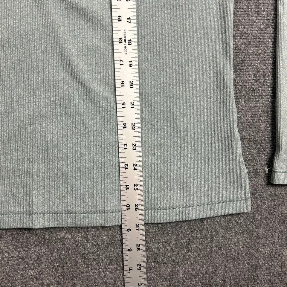 Athleta Athleta Top Womens Large V-Neck Henley Casual Long Sleeve Size L / US 10 / IT 46 - 5 Thumbnail