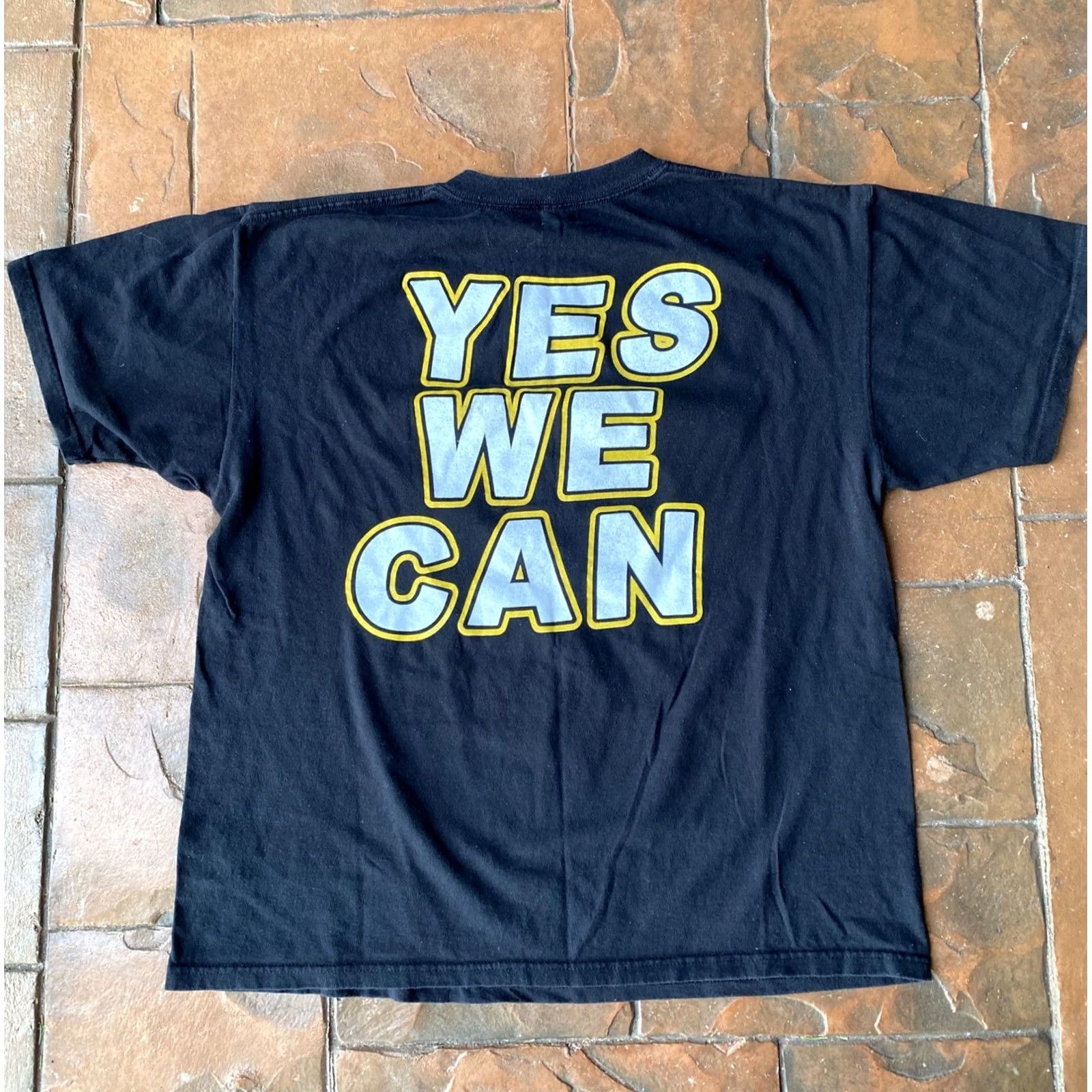 Anvil VINTAGE Barack Obama Yes We Can Campaign T Shirt XL Men Black Nike Anvil Graphic Print Short Sleeve Crew Neck USA 2008 90s Size US XL / EU 56 / 4 - 3 Thumbnail