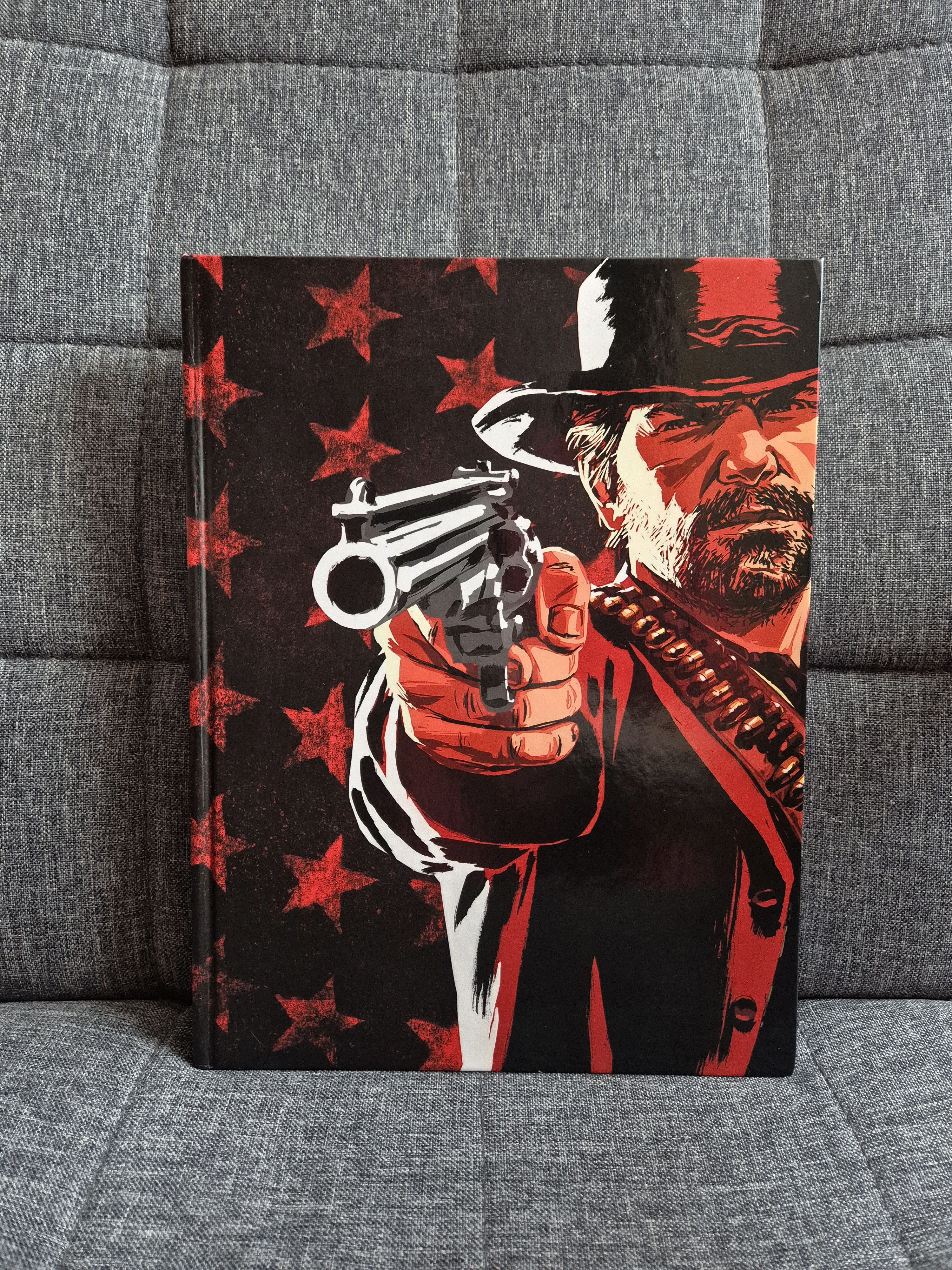 Rockstar Games Red Dead Redemption 2 Official Guide Collector’s Edition Size 46 - 2 Thumbnail
