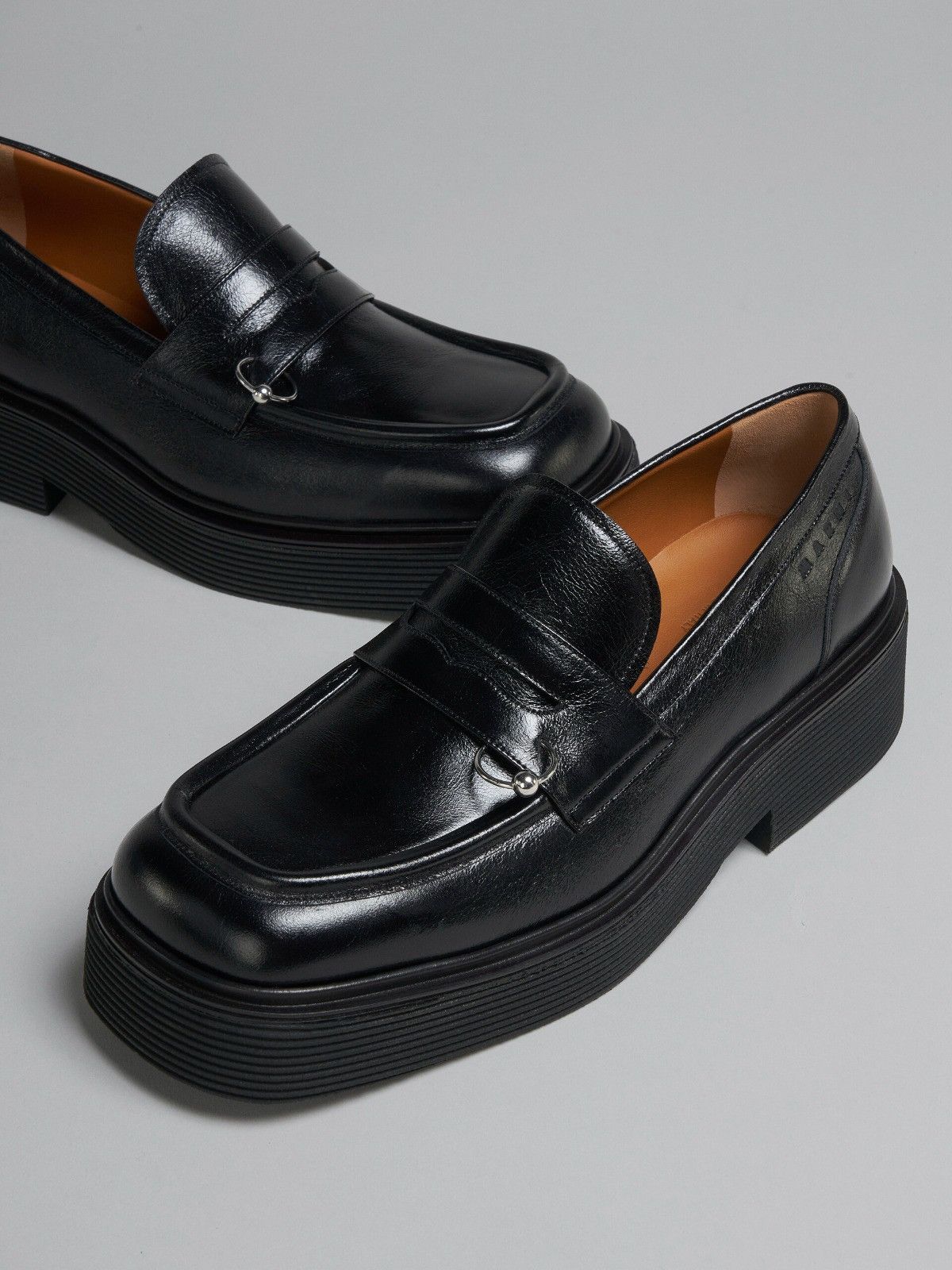 Marni o1s22i1n0924 Chunky Leather Loafers in Black Size US 12 / EU 45 - 1 Thumbnail