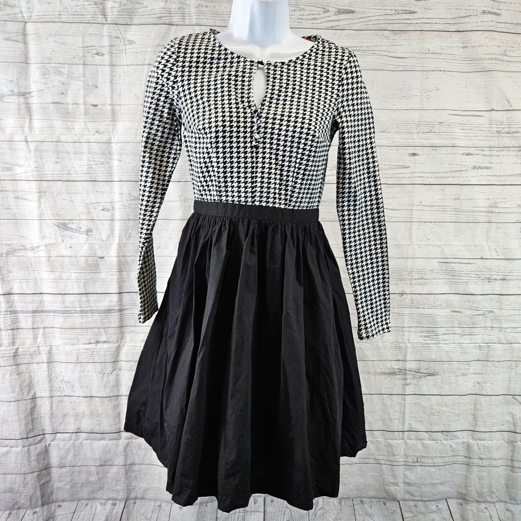 Vintage VINTAGE ModCloth Dress Womens Small Black White Houndstooth Long Sleeve Round Neck Zip Size S / US 4 / IT 40 - 2 Thumbnail