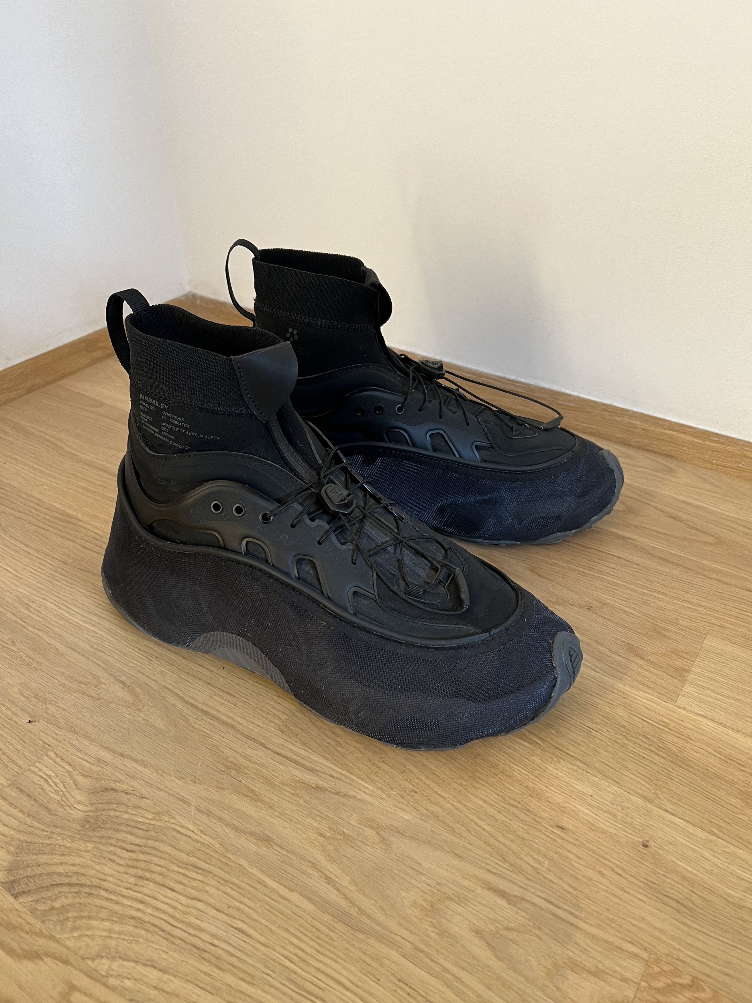Adidas OZMORPHIS x MR BAILEY Size US 9.5 / EU 42-43 - 2 Thumbnail