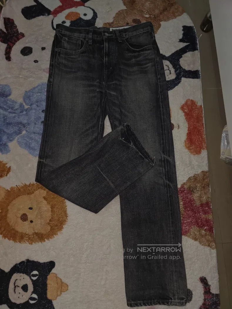 Neighborhood Neighborhood size S Jeans Size US 27 - 2 Thumbnail