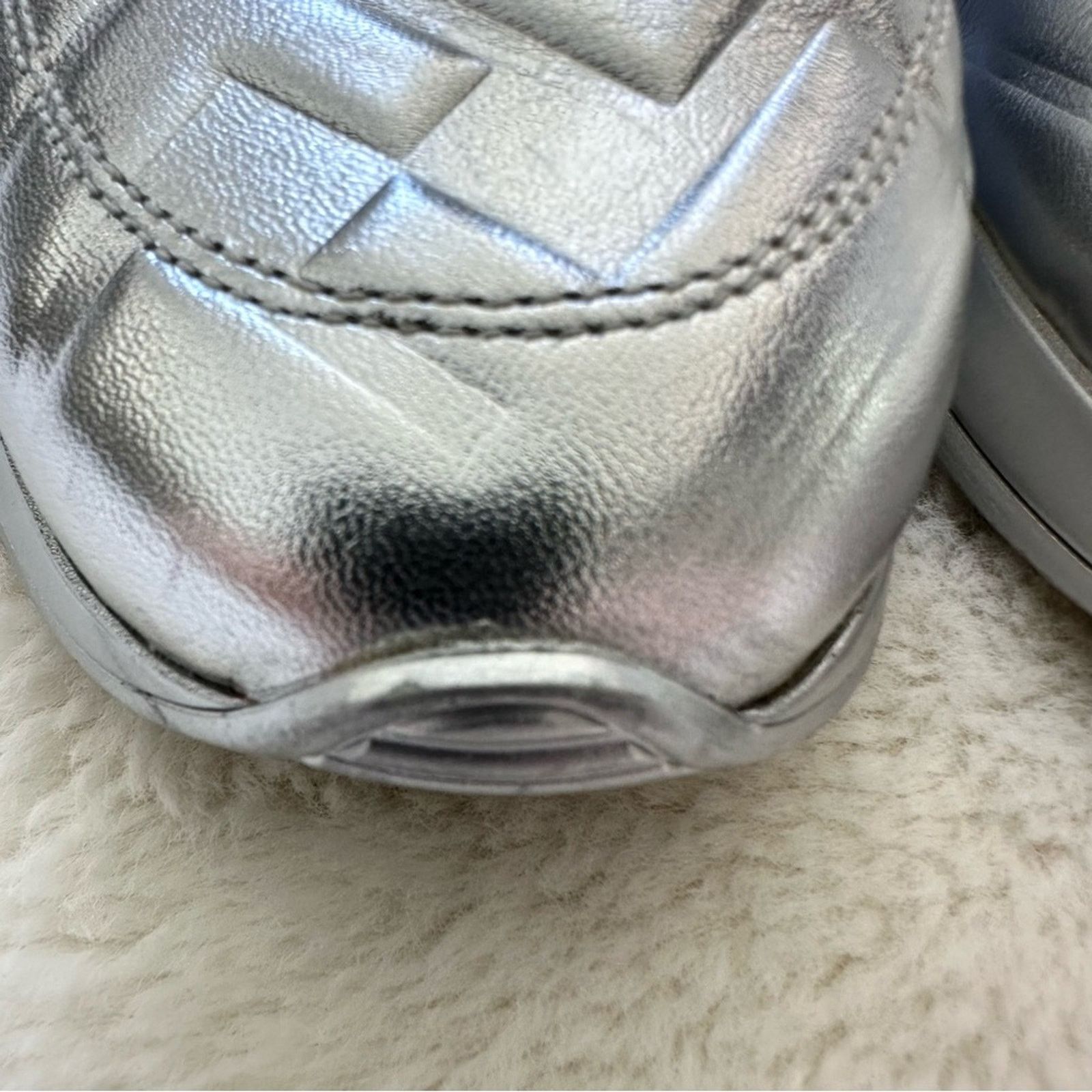Fendi Fendi women boots size 35,5 EU Authentic Retail 1100$ Size US 5.5 / IT 35.5 - 4 Thumbnail