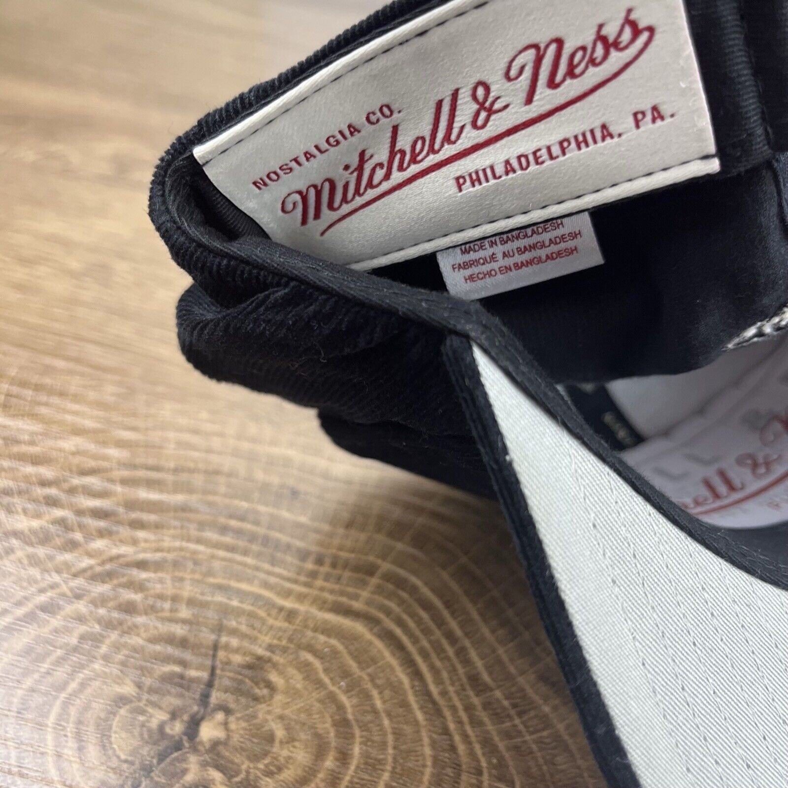 Mitchell & Ness DC United Snapback Hat Mitchell & Ness Black Cap Adjustable Size ONE SIZE - 15 Thumbnail