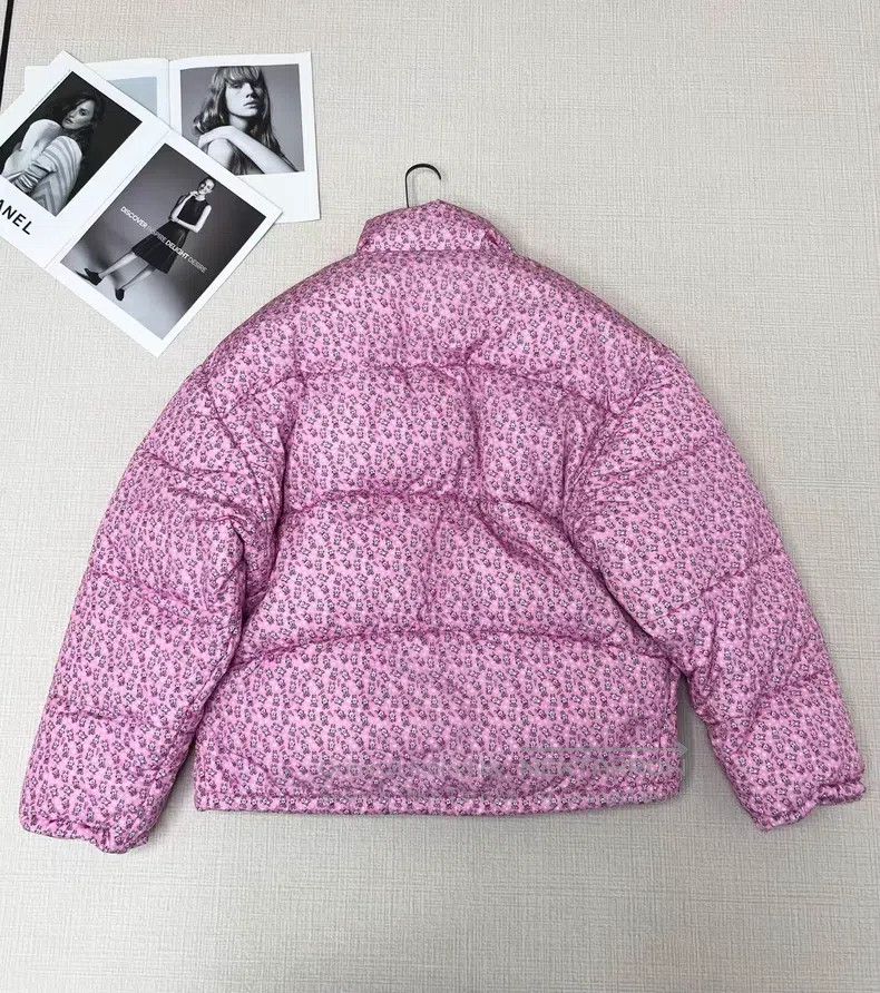 Balenciaga Balenciaga Pink Rabbit Fleece Jacket Size XS / US 0-2 / IT 36-38 - 3 Thumbnail