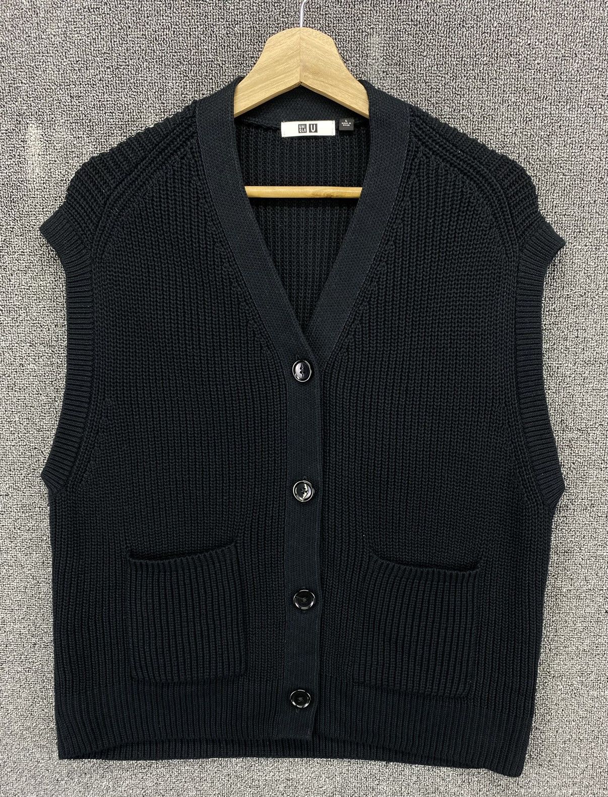 Lemaire × Uniqlo Lemaire x Uniqlo Luxury Rare Black Knitted Vest Size L / US 10 / IT 46 - 1 Thumbnail