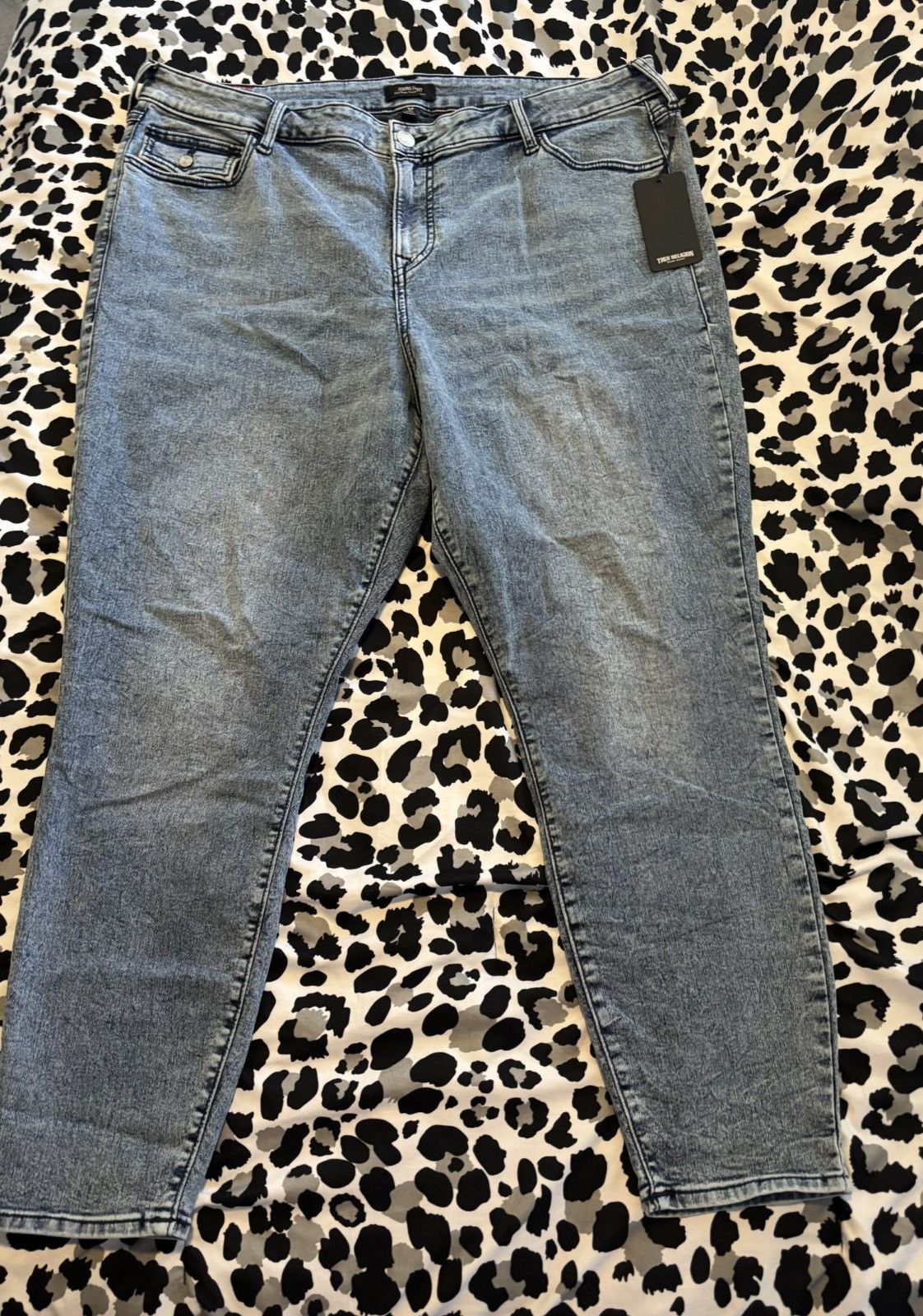 True Religion PLUS JENNIE HIGH RISE CURVY SKINNY JEAN Size 42" / US 20 - 6 Thumbnail