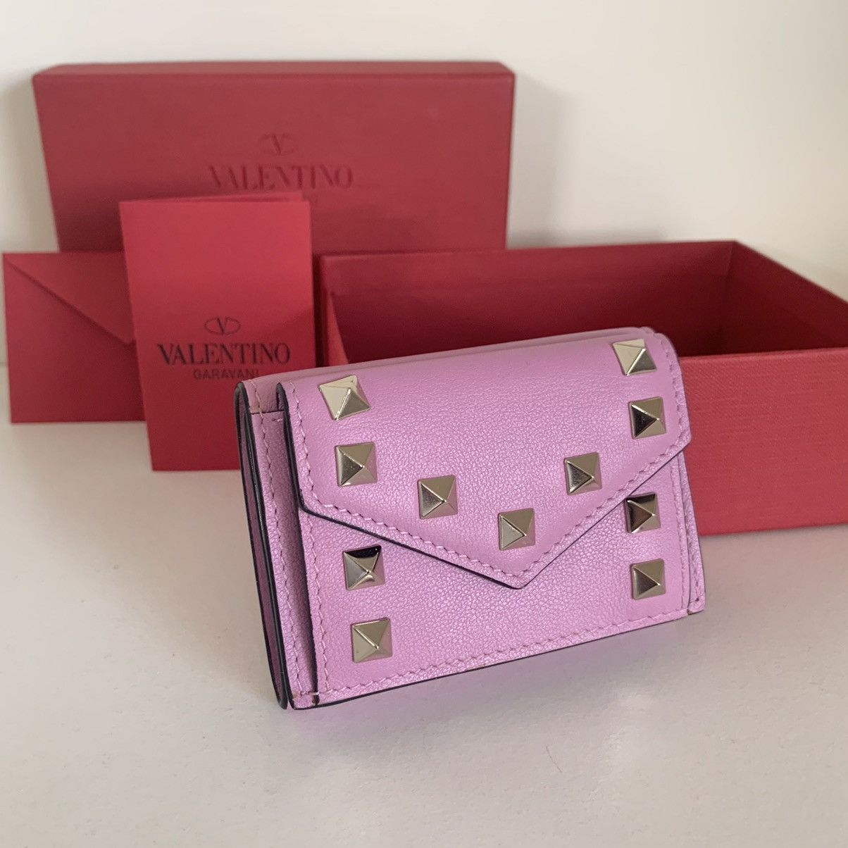 Valentino Pink rockstud trifold wallet Size ONE SIZE - 1 Thumbnail