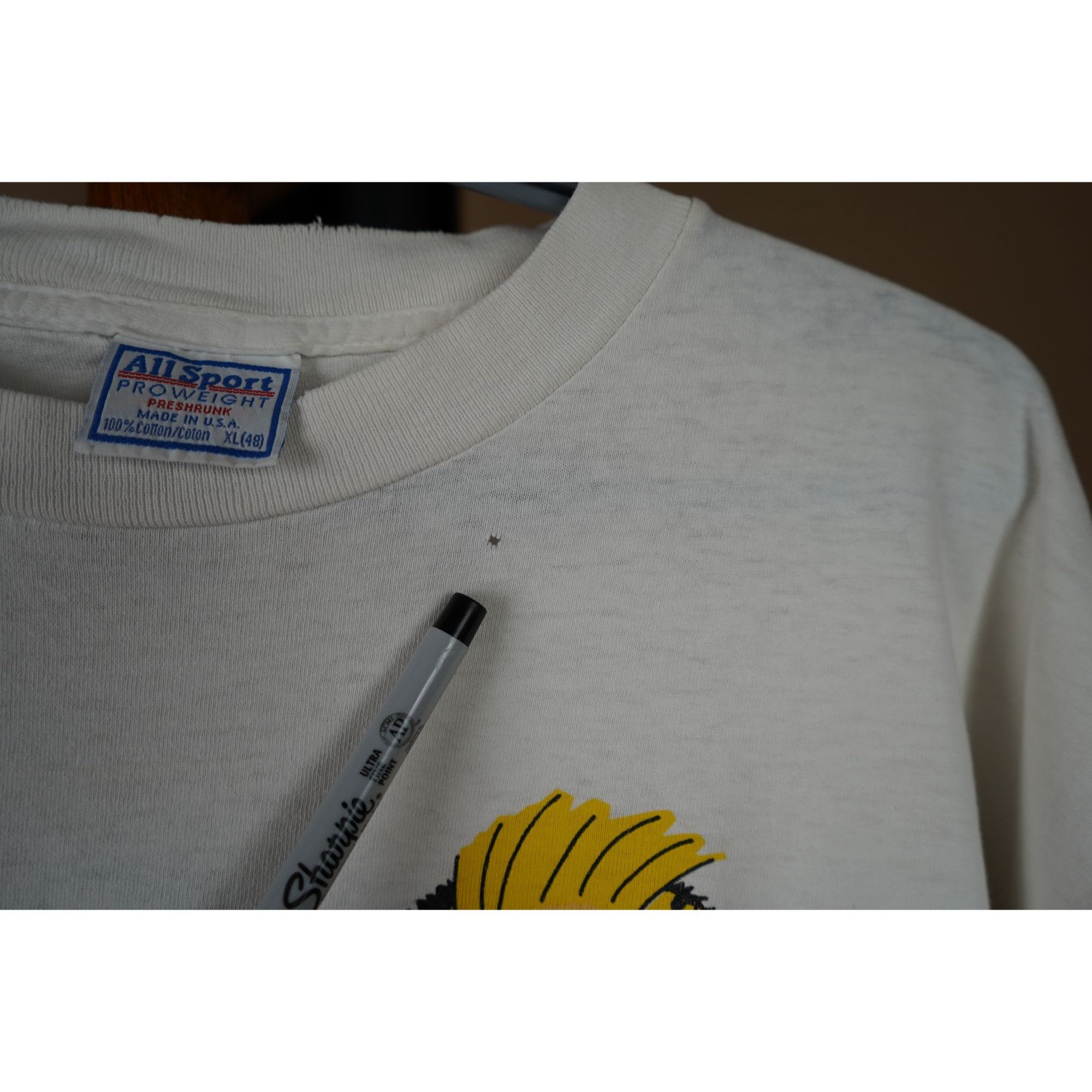 Vintage Vintage Kuk Sportswear Men's L White Tshirt #462 Size US L / EU 52-54 / 3 - 7 Thumbnail