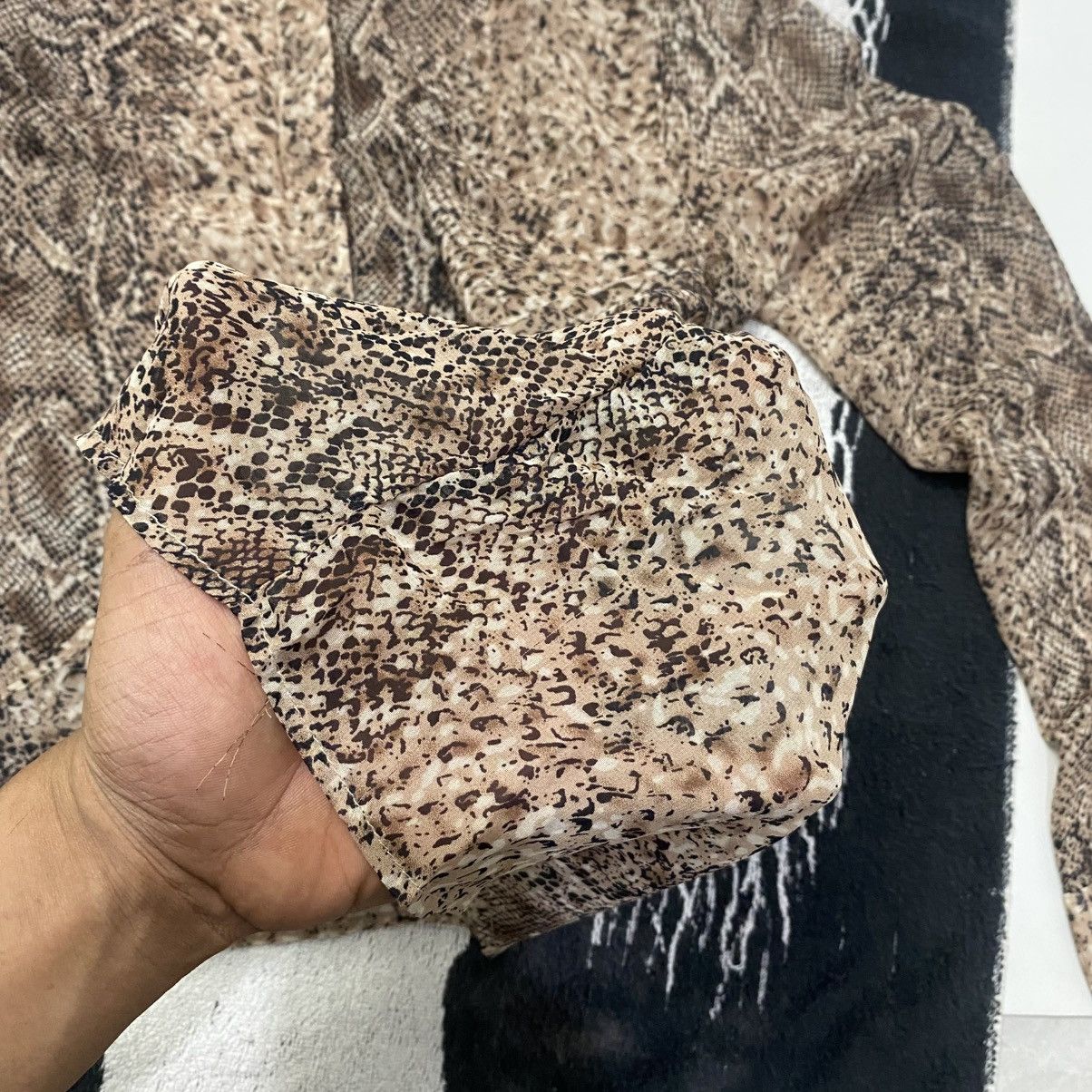 If Six Was Nine Y2K style coco schon - snake skin button shirt Size M / US 6-8 / IT 42-44 - 7 Thumbnail