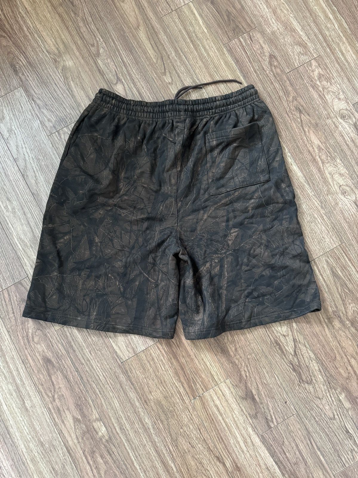 Darc Sport ECHOES OF VALHALLA short size XL Size US 38 / EU 54 - 2 Thumbnail