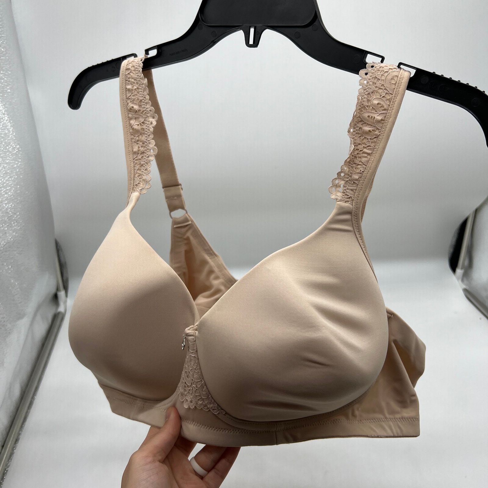 Other Breezies Luxe Lace Wirefree T-Shirt Bra Sunbeige, 44 B Size 4XL / US 24-26 - 3 Thumbnail