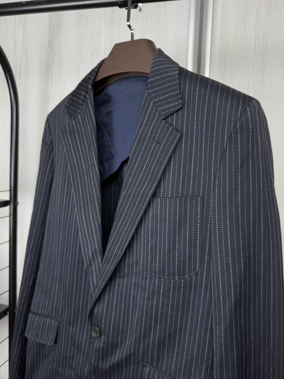 Louis Vuitton Louis Vuitton navy blue pinstripe 2 buttons unlined blazer Size 40R - 5 Thumbnail