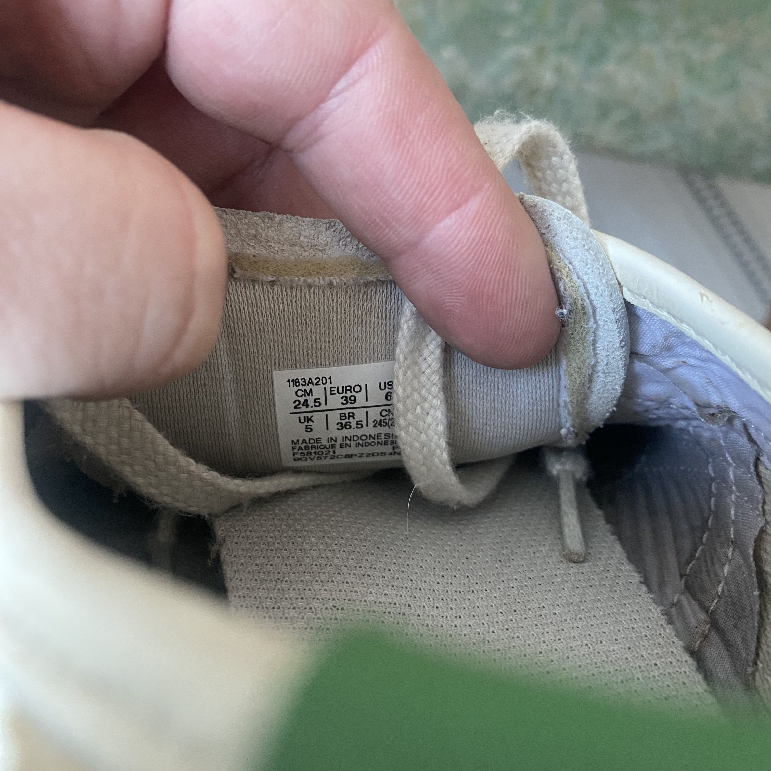 Onitsuka Tiger Vintage 2000s Asics Onitsuka Tiger Mexico 66 Kill Bill Size US 6 / EU 39 - 9 Thumbnail