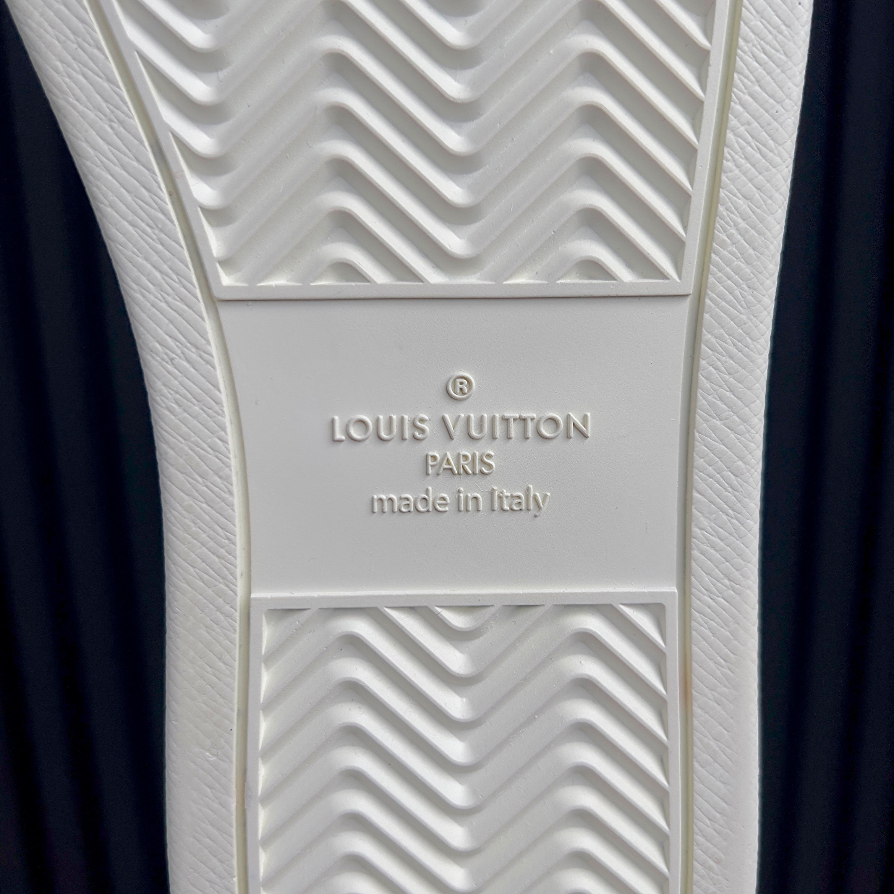 Louis Vuitton Louis Vuitton Rivoli Monogram High Sneaker Leather Size US 14 / EU 47 - 15 Thumbnail