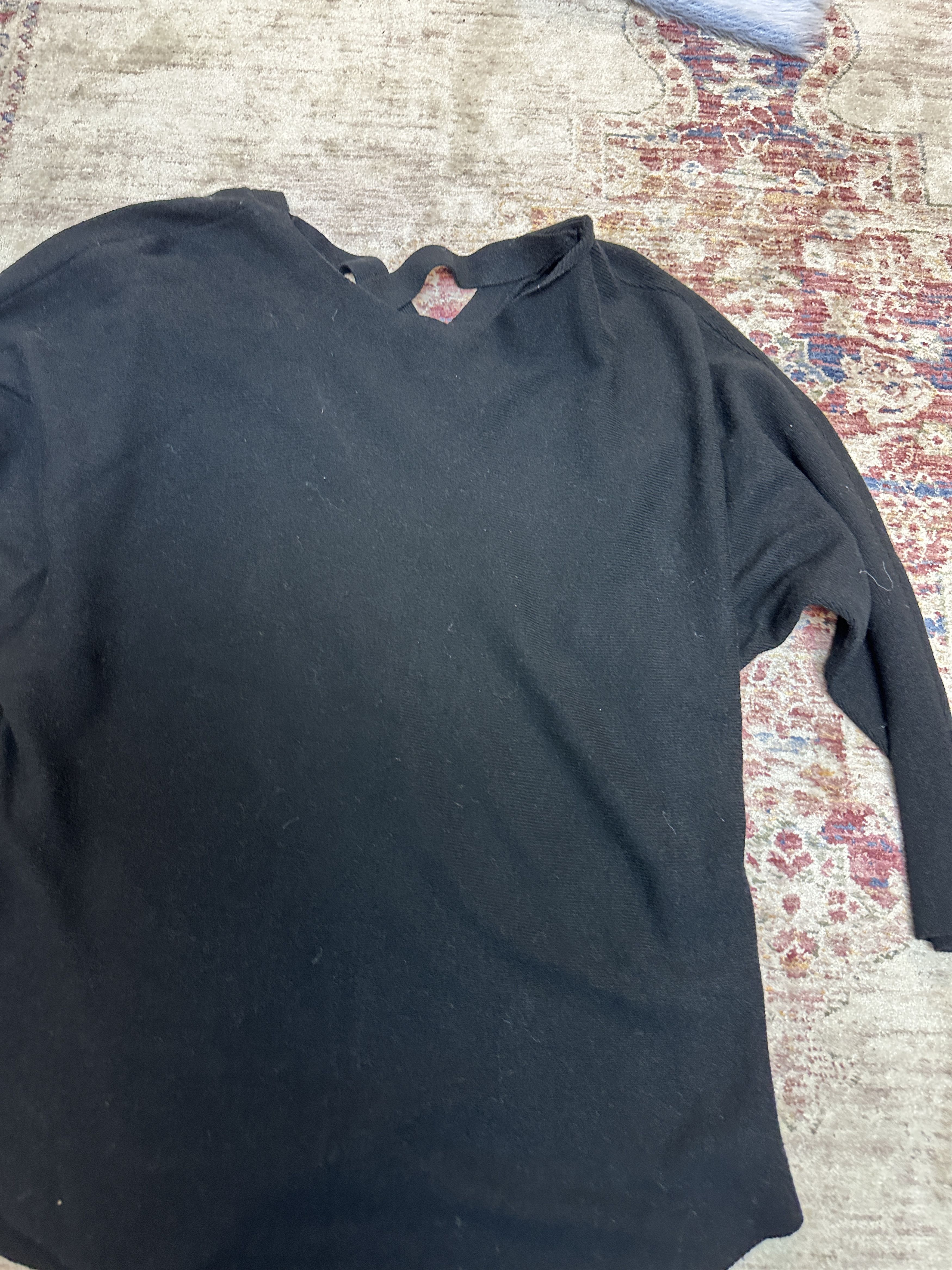 Other Vila Milano Women's Beautiful Black Sweater Size Medium Size M / US 6-8 / IT 42-44 - 2 Thumbnail