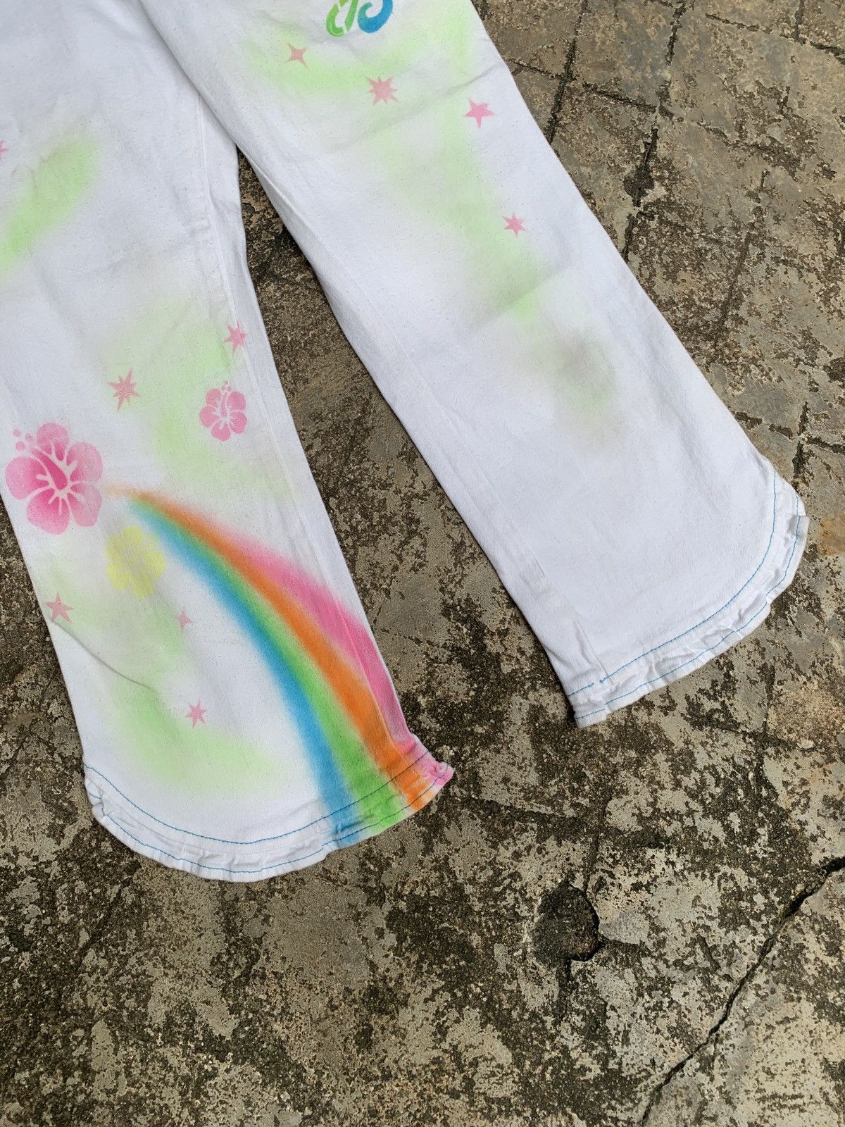 Angel Blue × Hysteric Glamour × Japanese Brand 2000s Daisy Lovers Japan Rainbow Fruits Capri Pants Size 25" / US 0 / IT 36 - 7 Thumbnail
