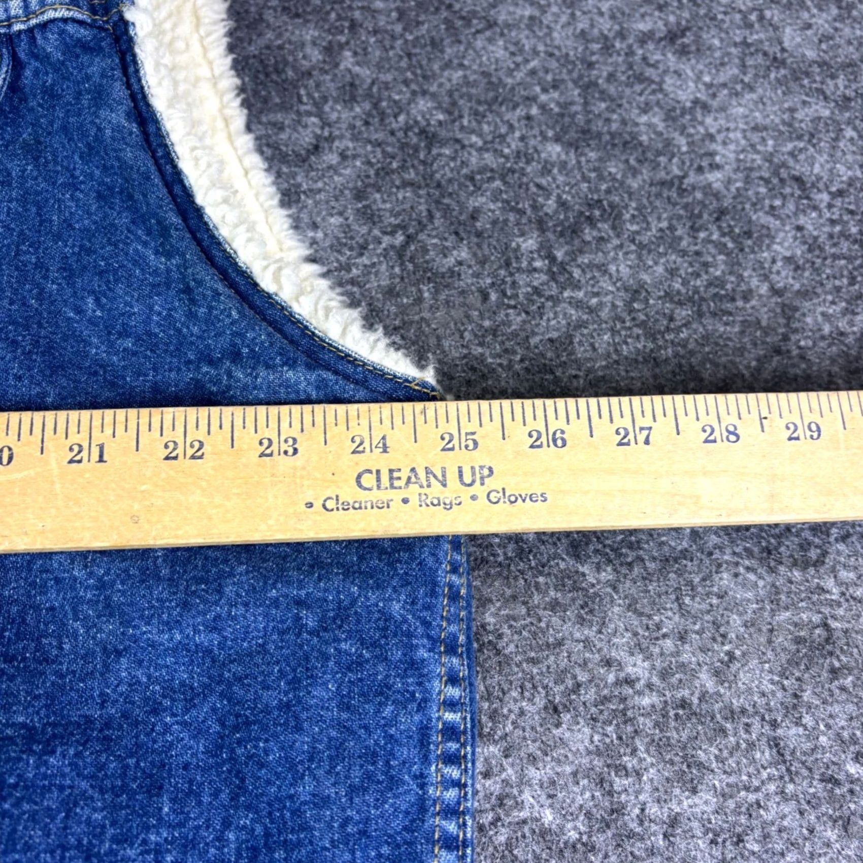 Denime VINTAGE Roebucks Denim Vest Mens XL Blue Lined Sherpa Western Trucker Made in USA Size US XL / EU 56 / 4 - 3 Thumbnail