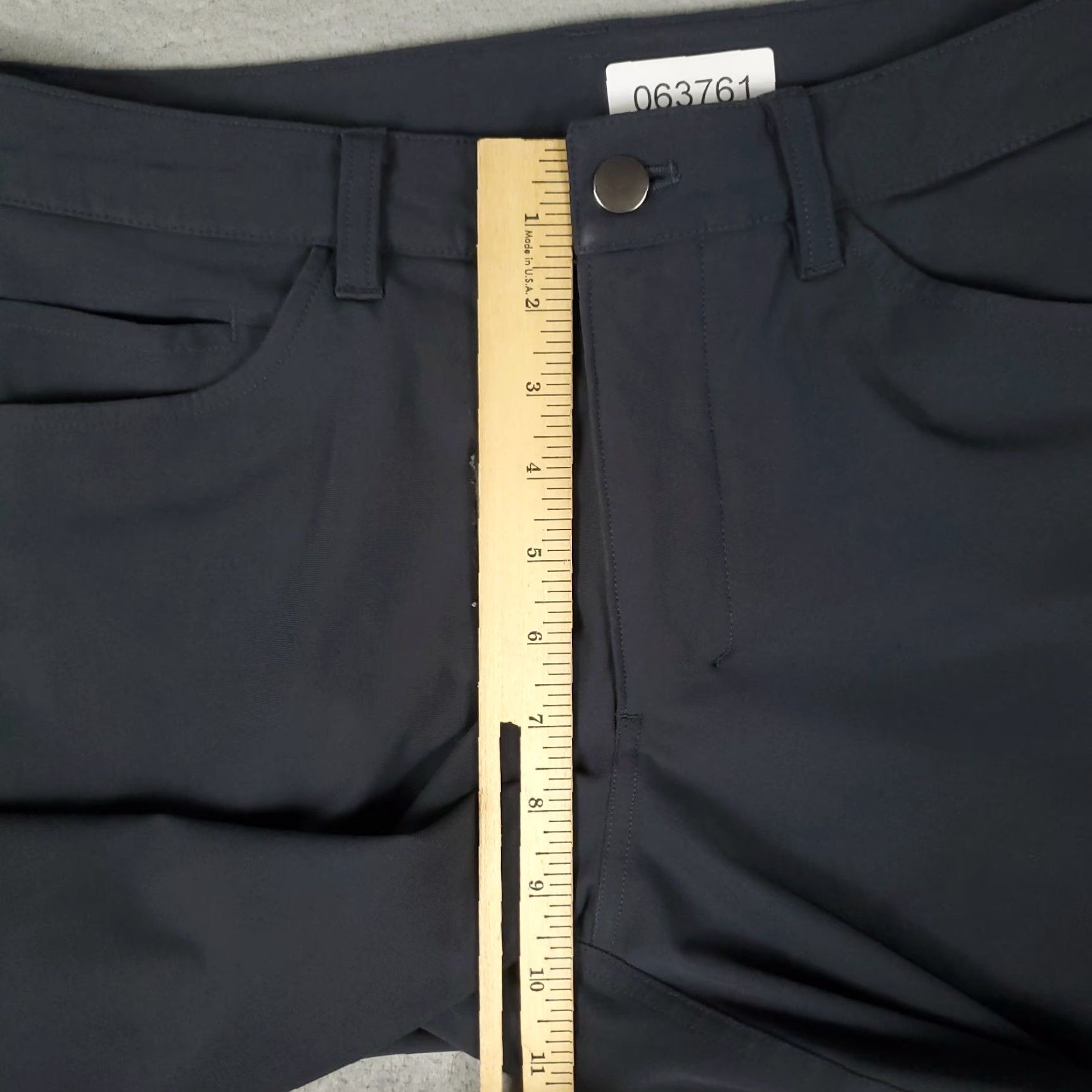 Lululemon Lululemon Pants Mens 32x26 Gray Commission 5 Pocket Chino Trousers Shirt? Size US 32 / EU 48 - 5 Thumbnail