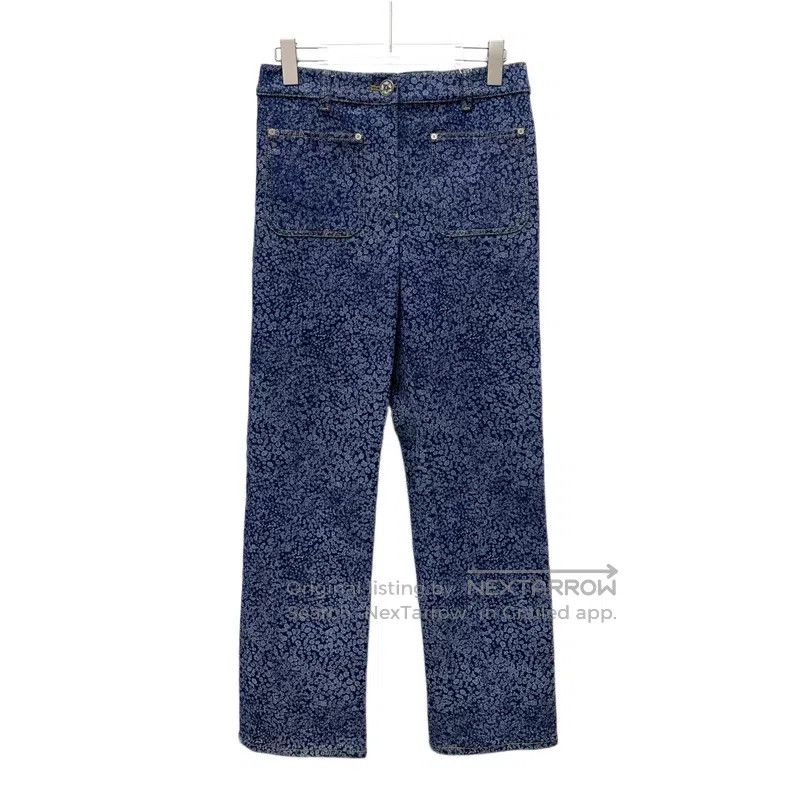 Chanel Chanel Blue camelia full-print cotton casual trousers Size 25" / US 0 / IT 36 - 1 Thumbnail