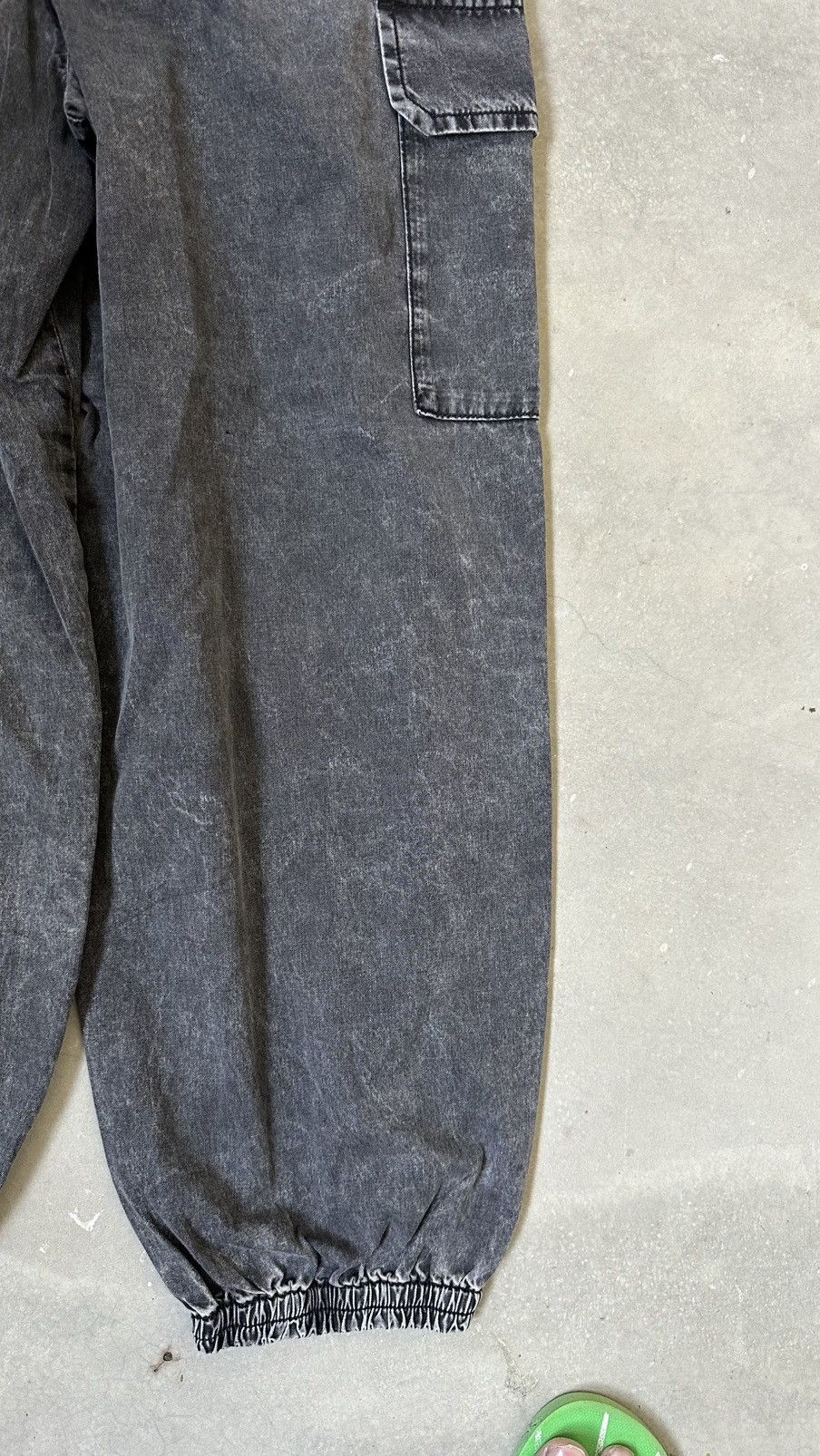 GU GU BALLON CARGO PANT Size US 28 / EU 44 - 10 Thumbnail
