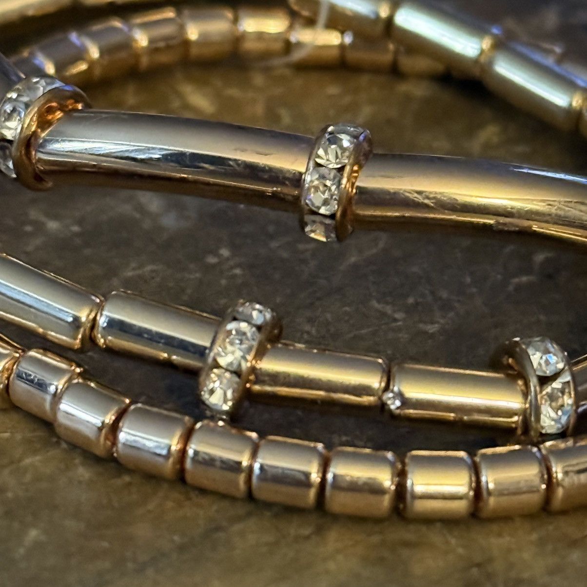 Other Gold tone bead and clear rhinestones stretch bracelets Size ONE SIZE - 4 Thumbnail