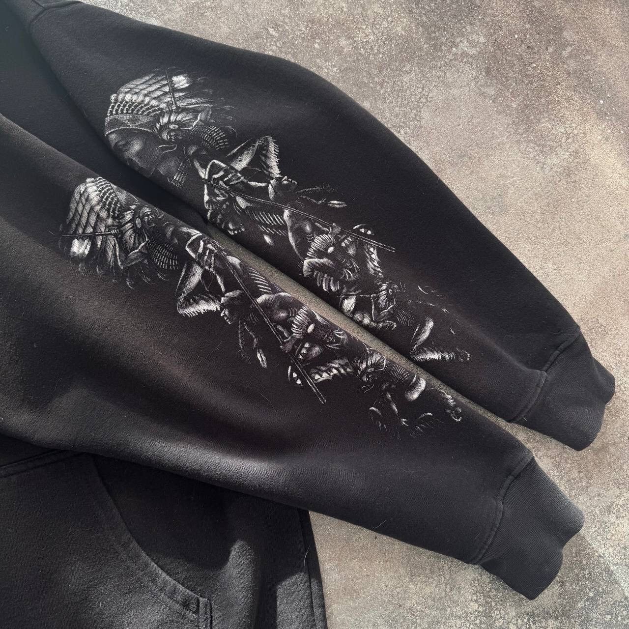 Japanese Brand × Vintage WILD Vintage Wolf Printed Zip Hoodie Size US M / EU 48-50 / 2 - 9 Thumbnail