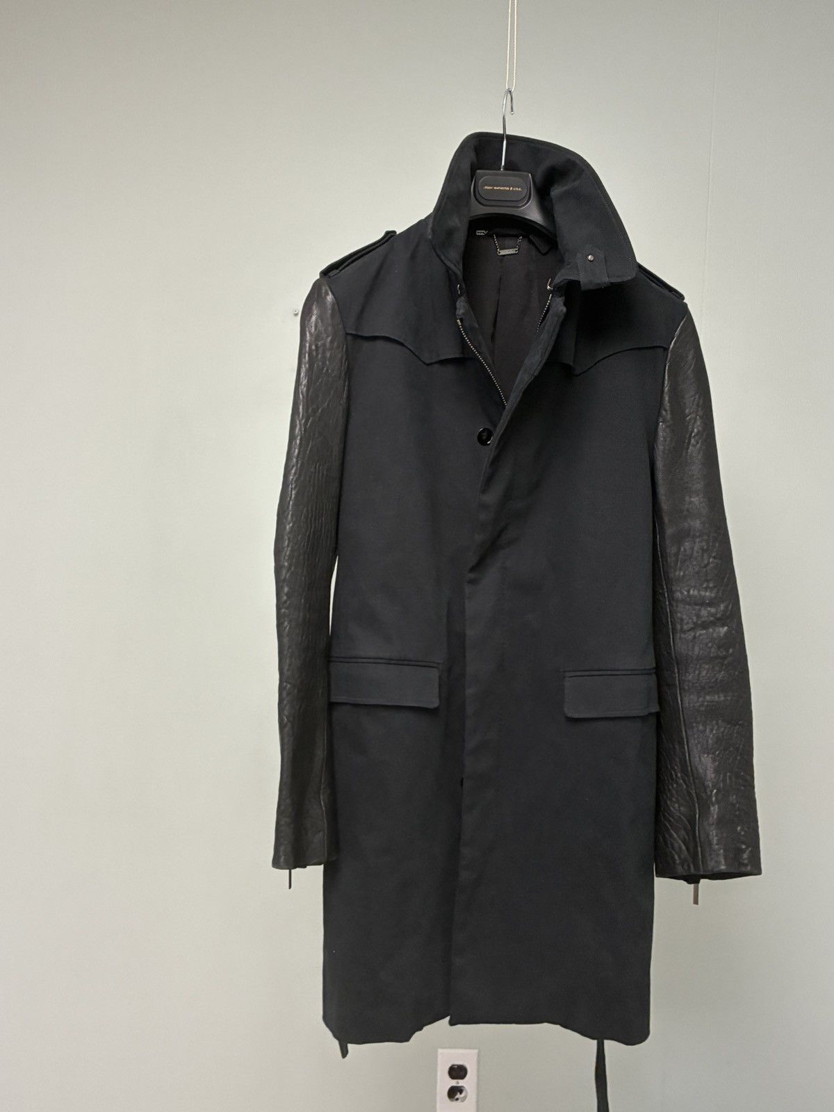 Costume National Leather sleeve coat Small Medium Size US S / EU 44-46 / 1 - 18 Thumbnail