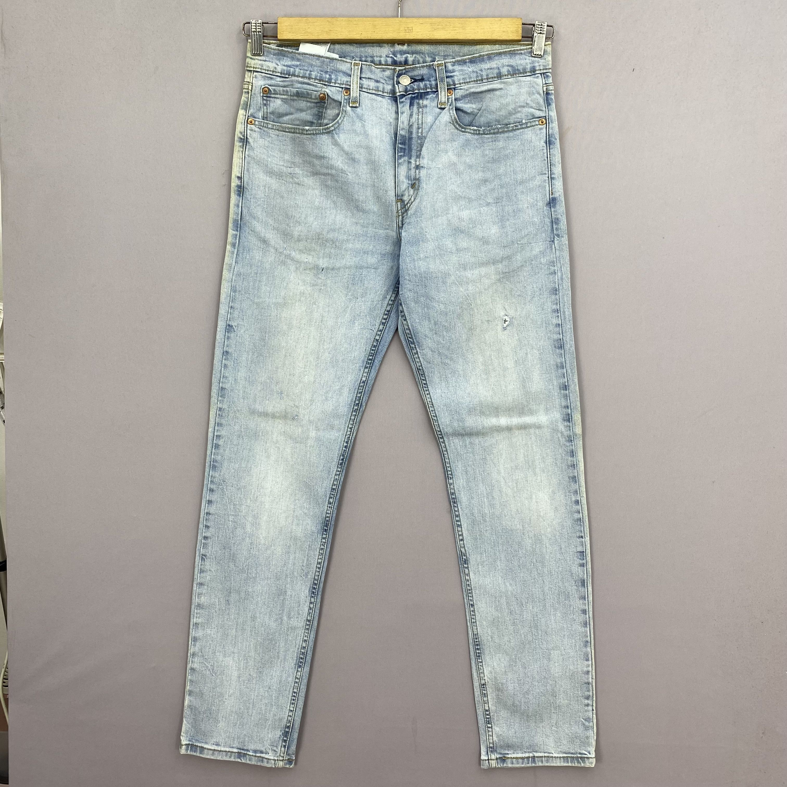 Levi's Vintage Y2K Levis Lightwash Jeans Levi's Faded Denim BS47159 Size US 34 / EU 50 - 1 Thumbnail
