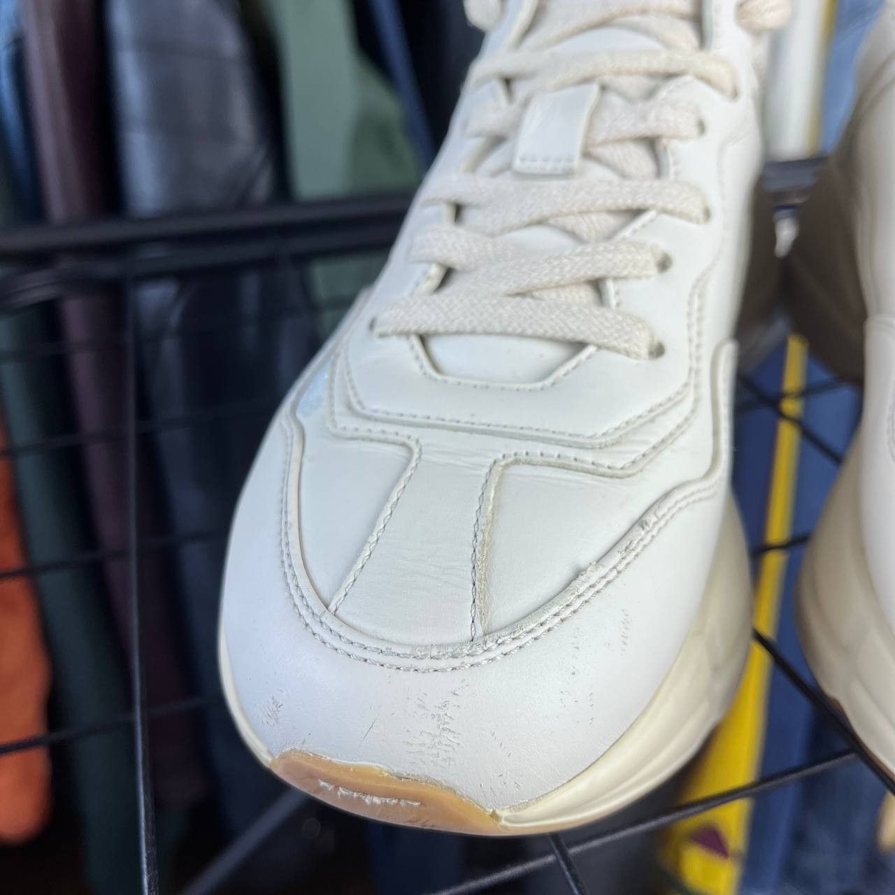Gucci Gucci Rhyton White/Red/Blue Stripe Ivory Sneakers Size 36 Size US 6 / IT 36 - 12 Thumbnail