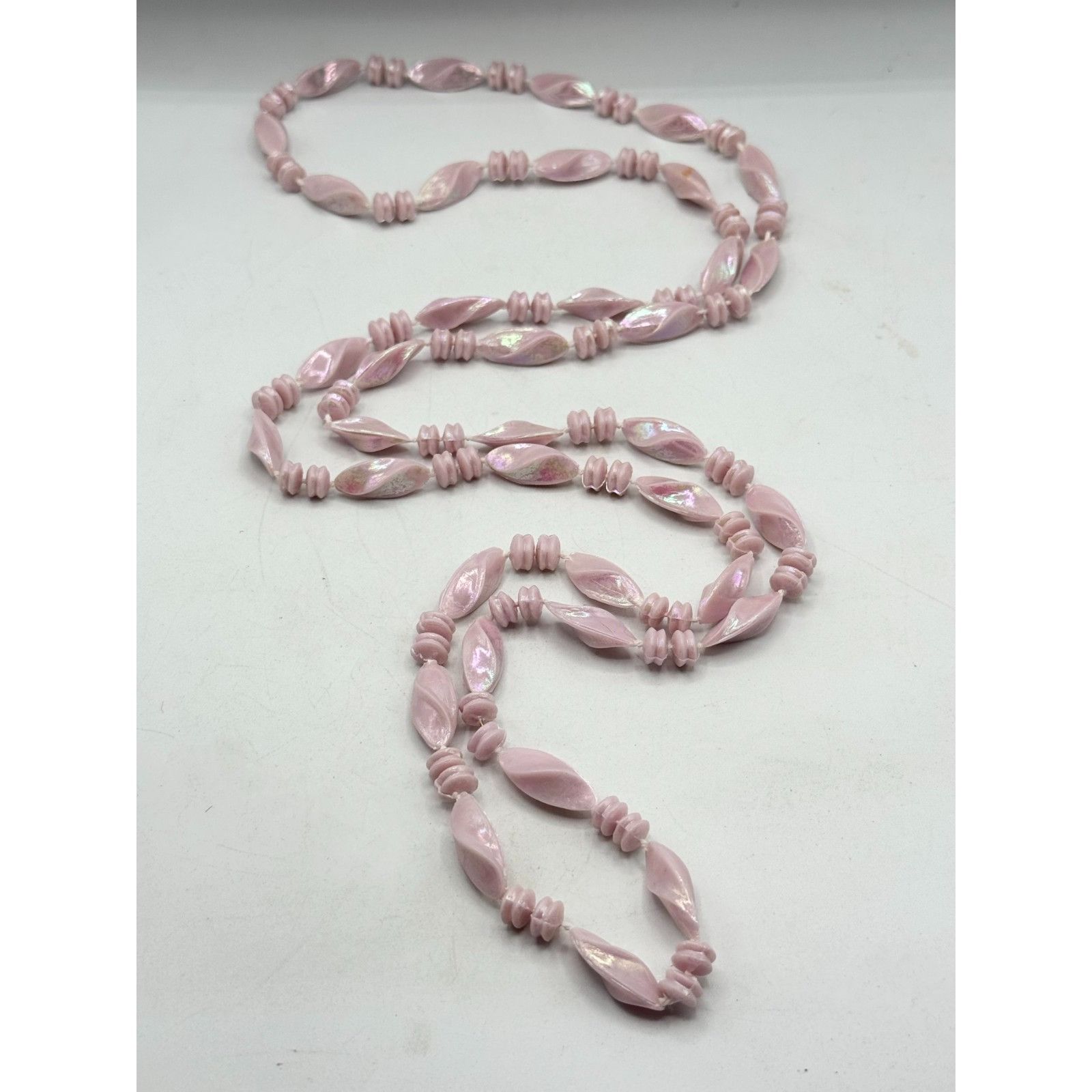 Vintage Vintage iridescent purple acrylic spiral beaded long necklac Size ONE SIZE - 4 Thumbnail