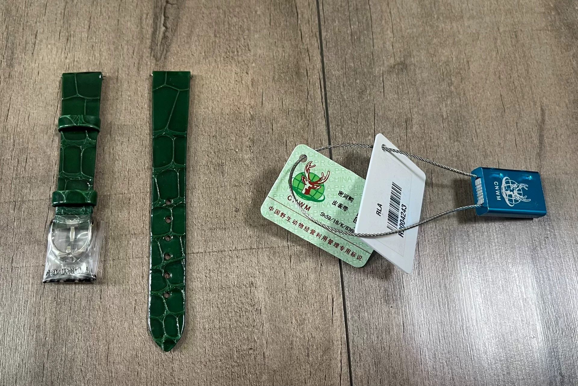 Ralph Lauren Purple Label Alligator Rolex Green Ralph Lauren Watch Strap Size ONE SIZE - 1 Thumbnail