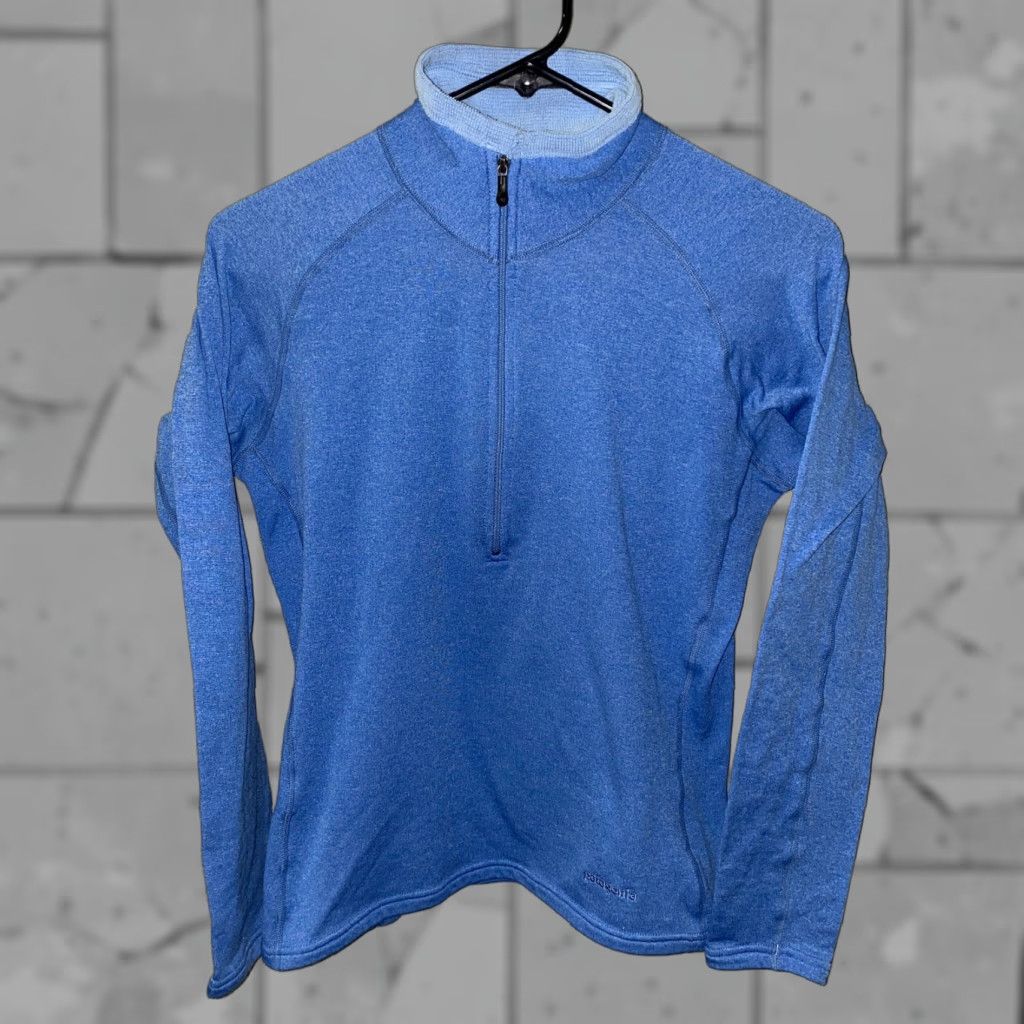 Patagonia Patagonia Jacket Women's Light Blue 1/2 Zip Pullover Size S Size S / US 4 / IT 40 - 1 Thumbnail