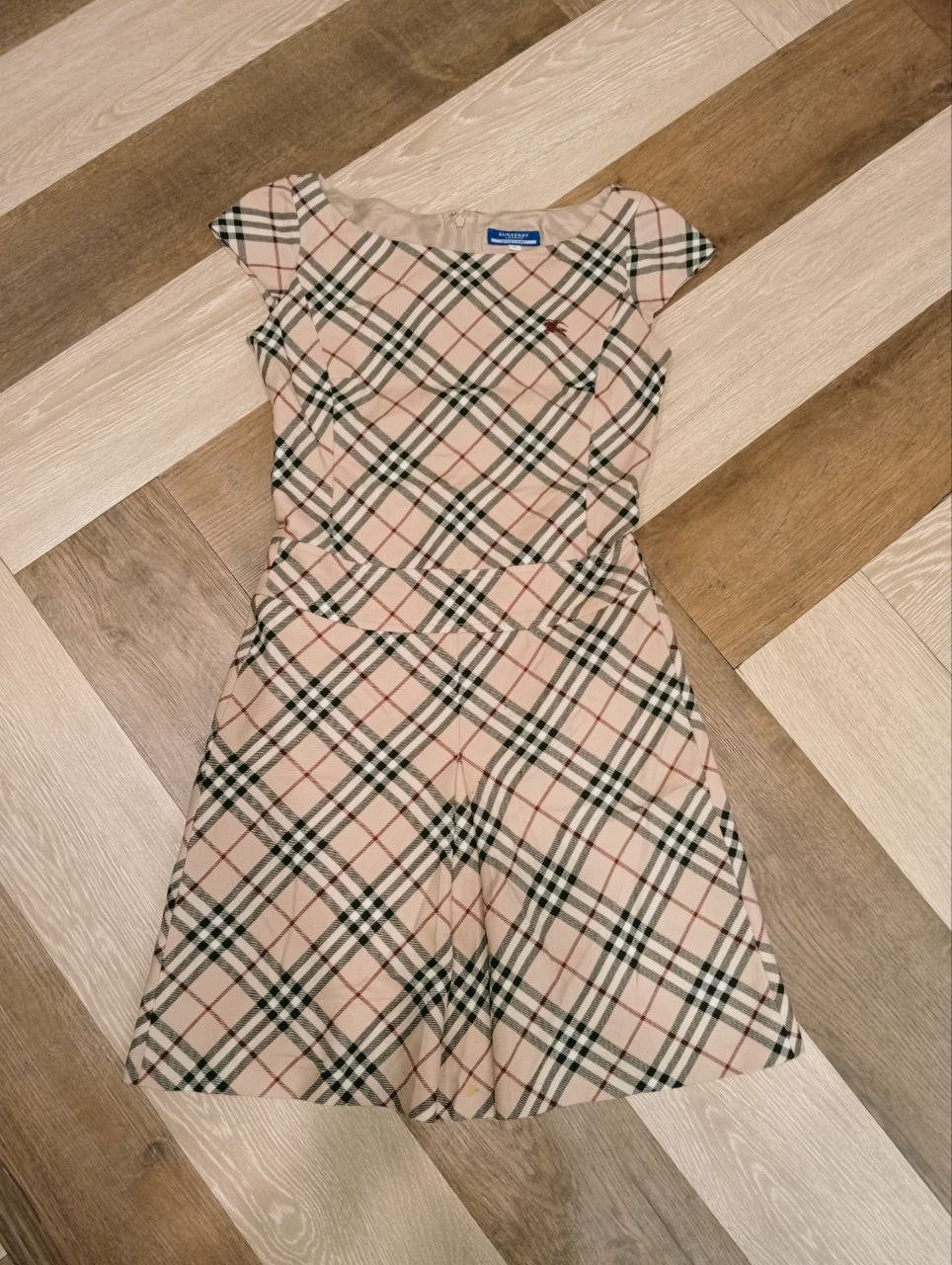 Burberry BURBERRY LONDON BLUE LABEL NOVA CHECK DRESS Size XS / US 0-2 / IT 36-38 - 1 Thumbnail