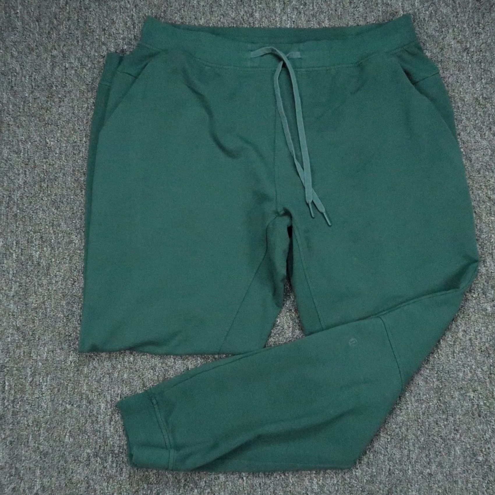 Lululemon Lululemon Pants Mens XL Green Jogger Zip Pocket Athletic Tapered Inseam 30" Regular Size Type Size US 36 / EU 52 - 2 Thumbnail