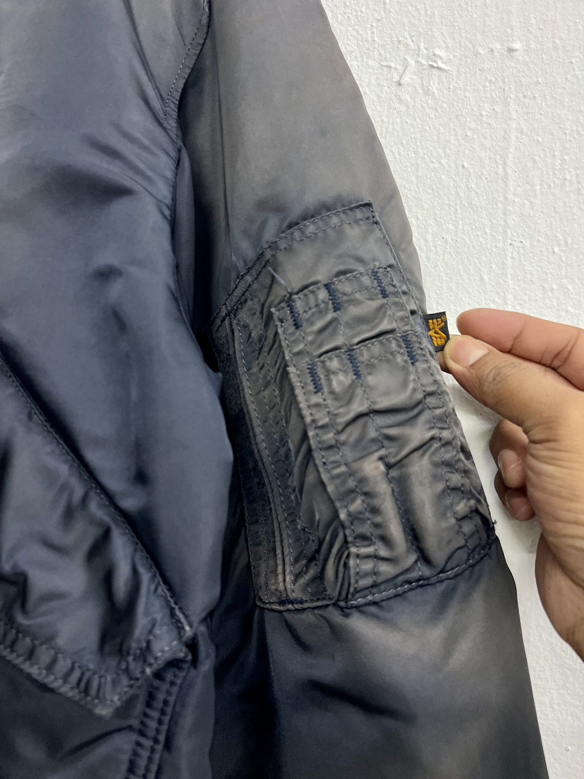 Alpha Industries VINTAGE 90s ALPHA INDUSTRIES CWU-45 BOMBER JACKET Size US L / EU 52-54 / 3 - 7 Thumbnail