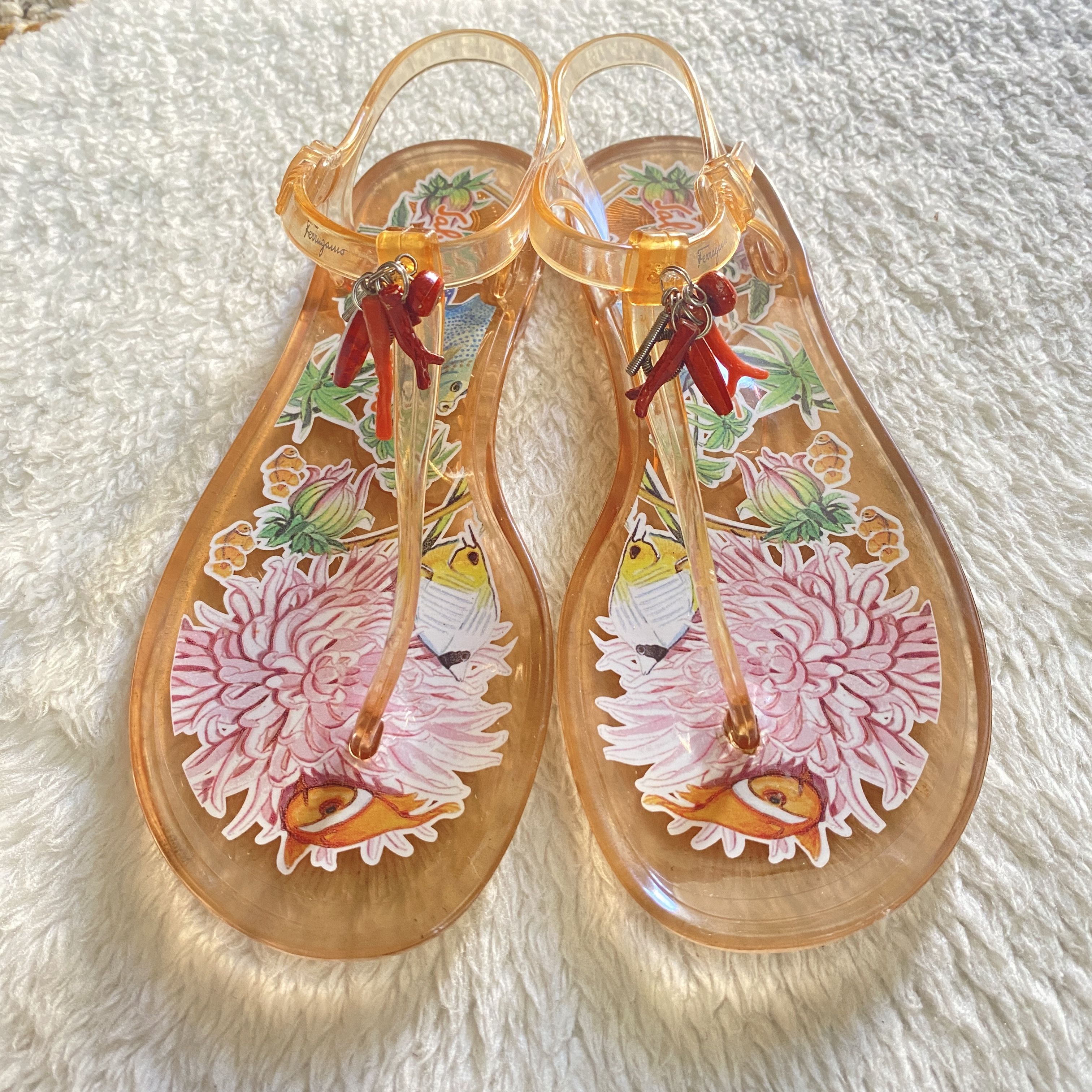 Salvatore Ferragamo Salvatore Ferragamo Jelly Thong Sandals - Size 7 Size US 7 / IT 37 - 7 Thumbnail