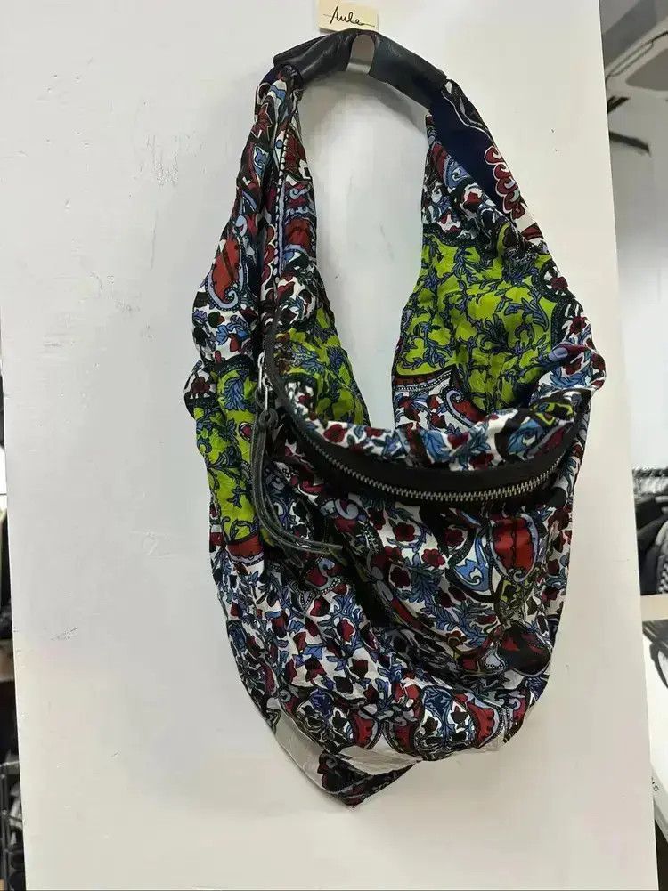 Yohji Yamamoto Yohji Yamamoto Yohji Yamamoto Y's Flowers Print Bundle Bag Size ONE SIZE - 3 Thumbnail