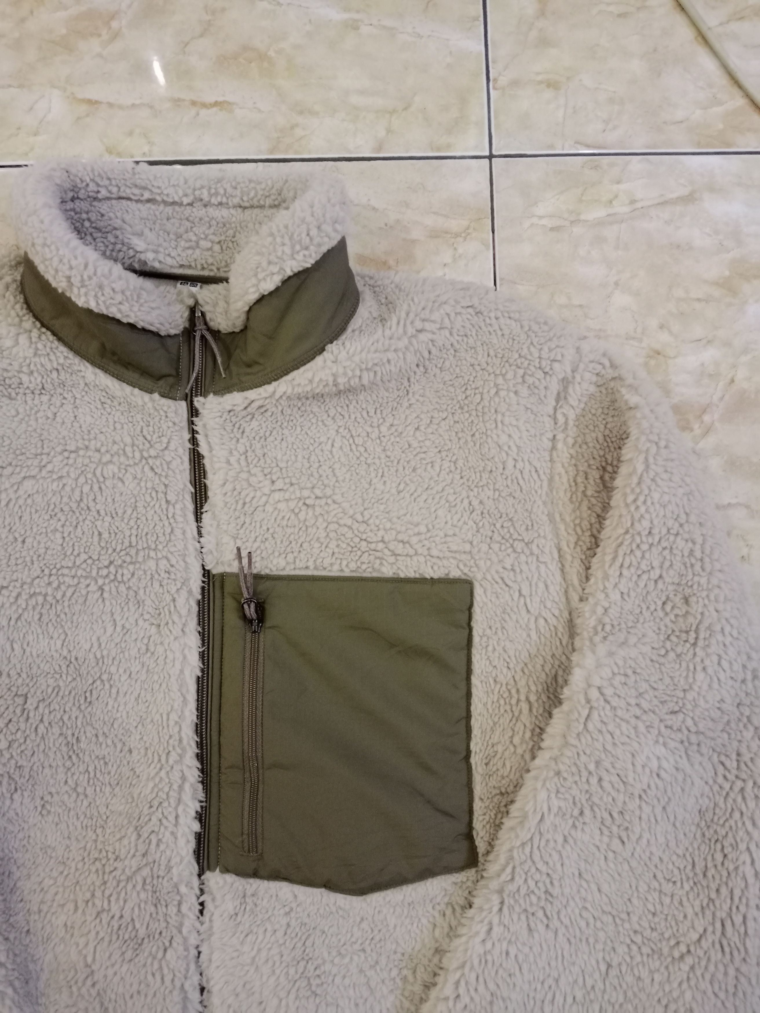 Uniqlo Uniqlo Sherpa jcaket Size US XL / EU 56 / 4 - 2 Thumbnail