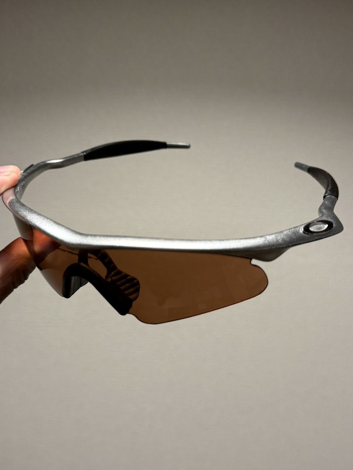 Oakley M Frame オークリー　Ｍフレーム　シルバー Oakley OAKLEY M FRAME FMJ SILVER SUNGLASSES | Grailed