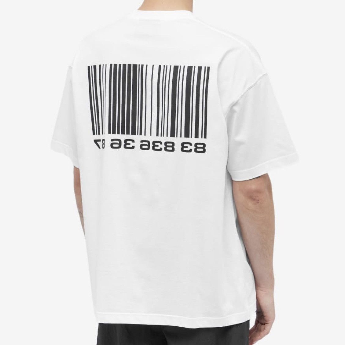 Vetements VTMNTS Big Barcode Tee Size US L / EU 52-54 / 3 - 3 Thumbnail
