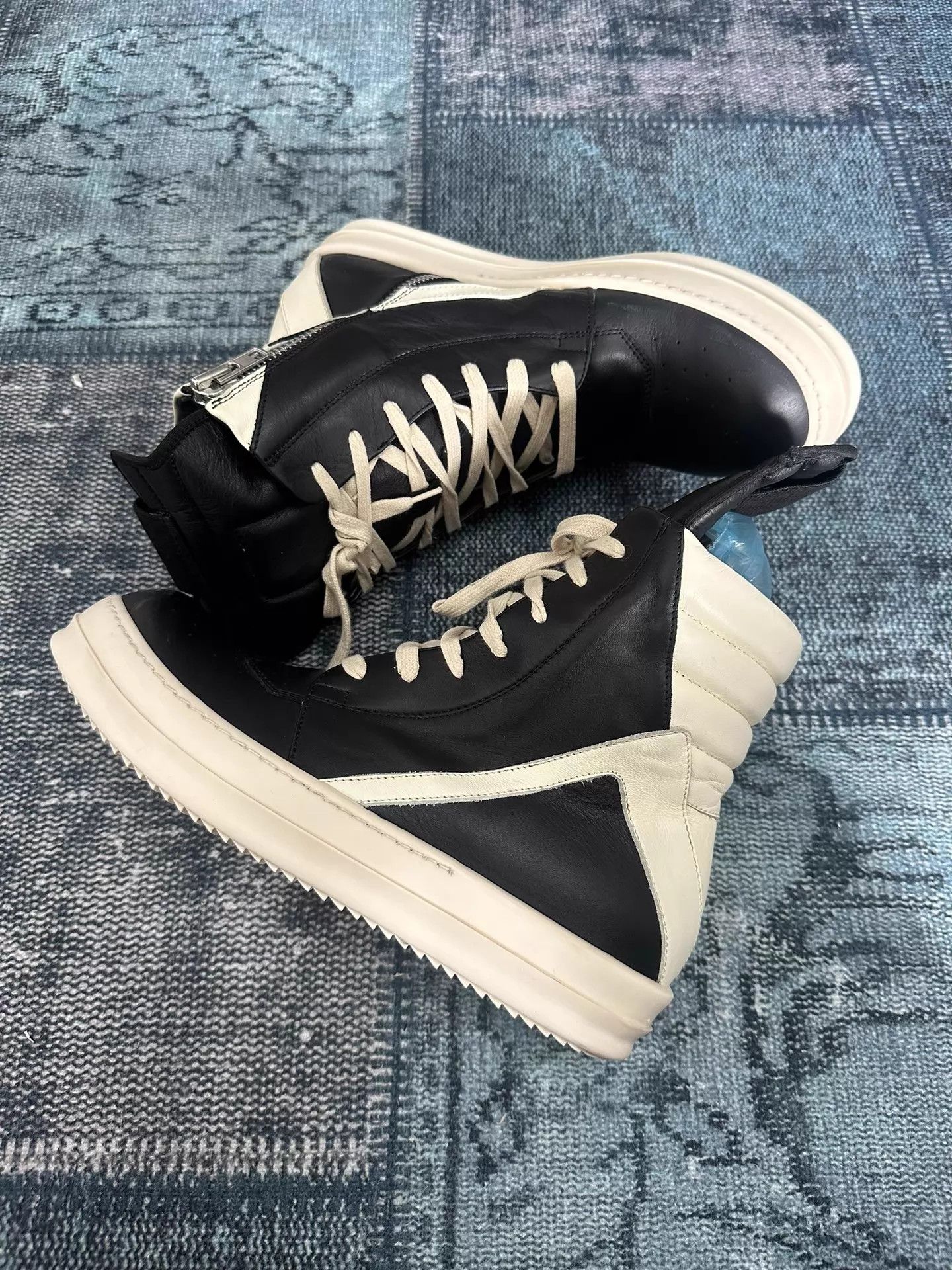 Rick Owens Rick Owens Inverted Triangle 41 (Near Mint, 2-3x Worn) Size US 8 / EU 41 - 1 Thumbnail
