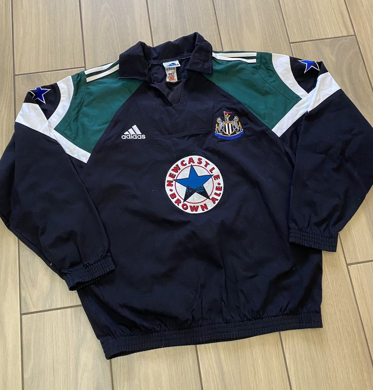 Newcastle united vintage sweatshirt hotsell